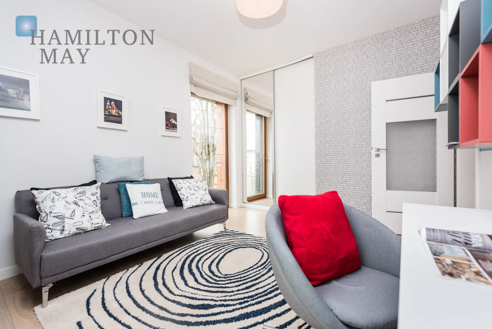 Ekskluzywny apartament z balkonem w sercu Krakowa - slider