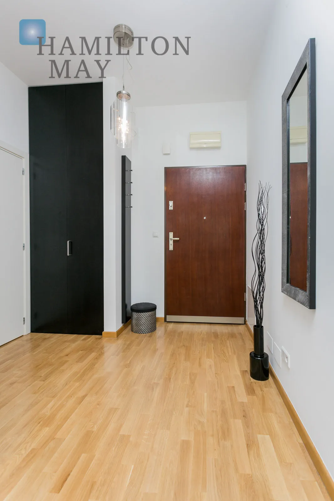 Комфортна двокімнатна квартира в Білому Камені - slider