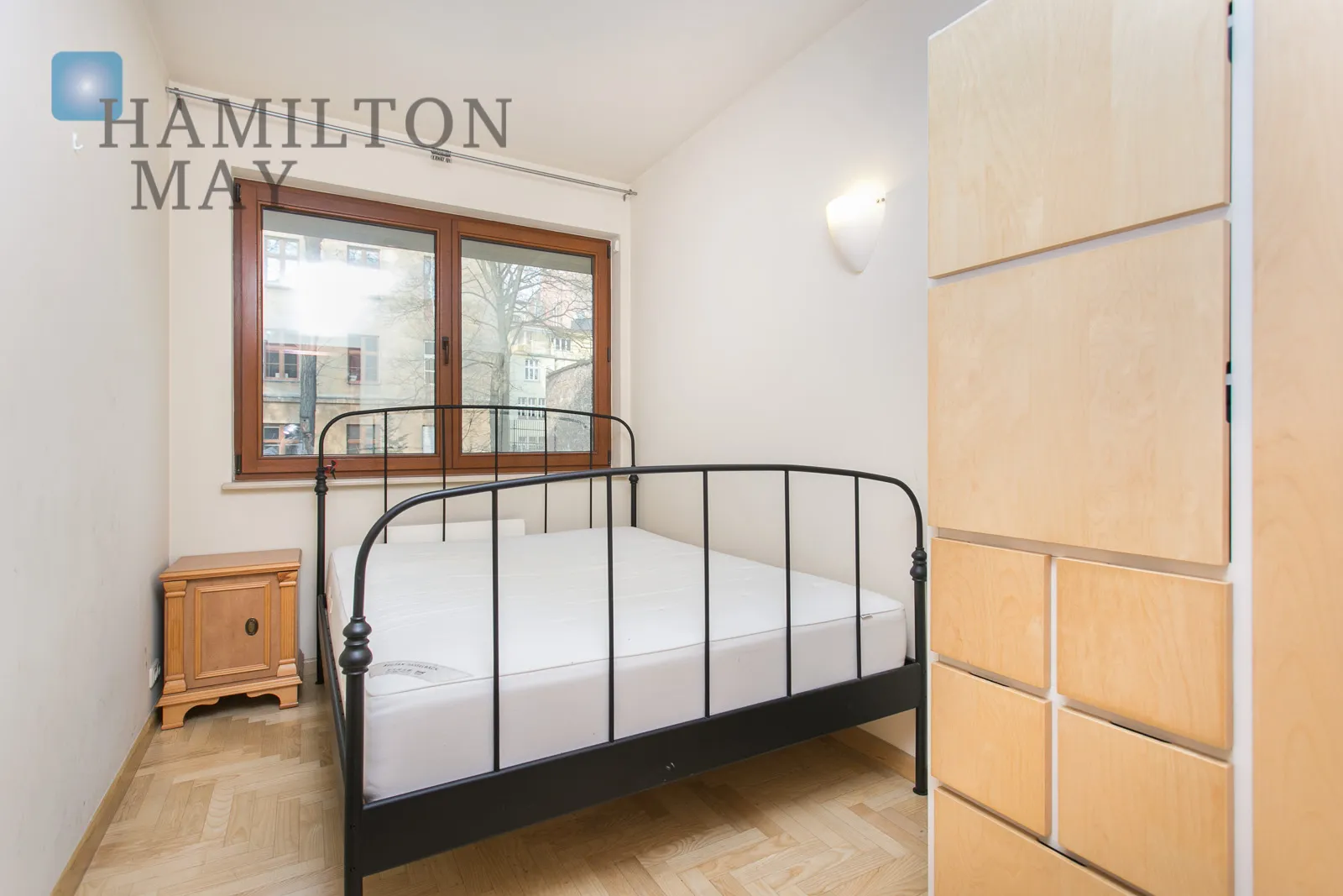 Wyjątkowe jasne mieszkanie z dużym tarasem i ochroną - slider