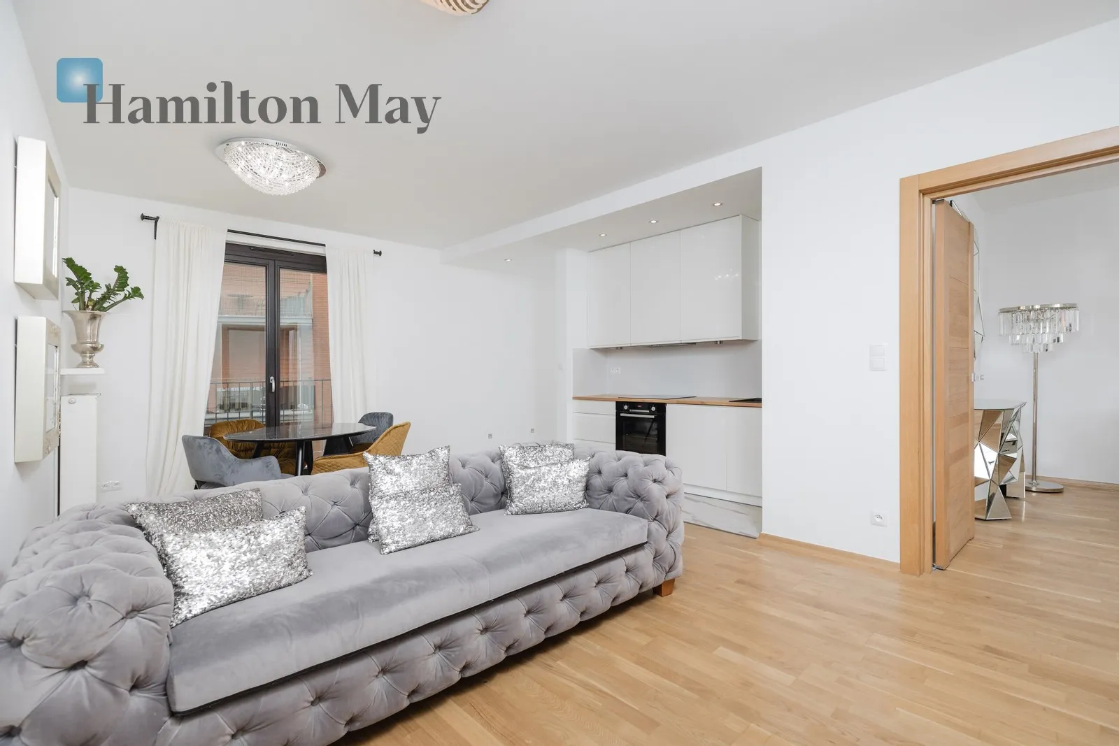 A modern, completely renovated 2-bedroom apartment in the exclusive Angel City investment - slider