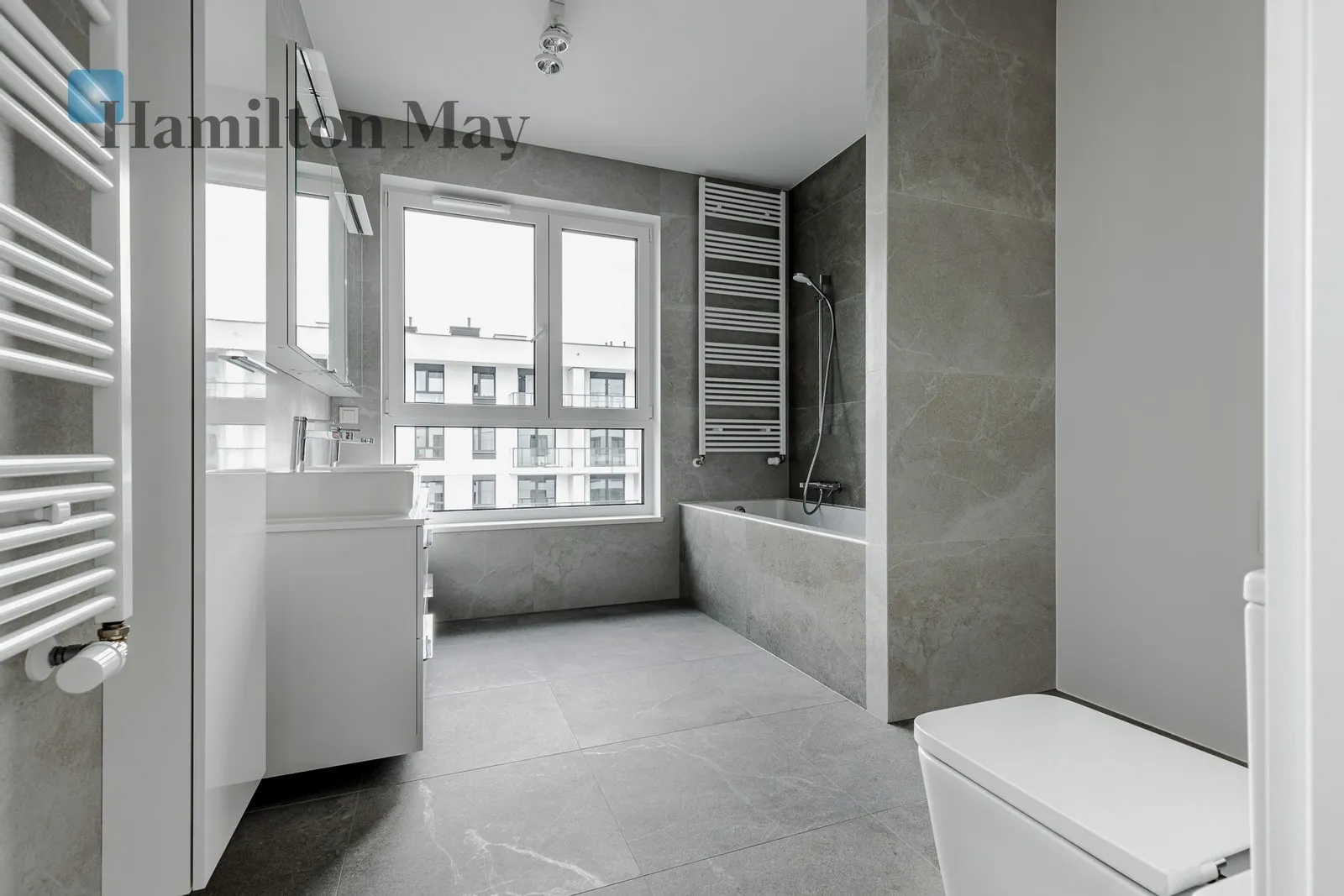 City: Warszawa Street: Bokserska Region: Mokotów Subregion: Służewiec Distance to centre: 6.97 km Level: 5 Price: 7500 PLN - slider