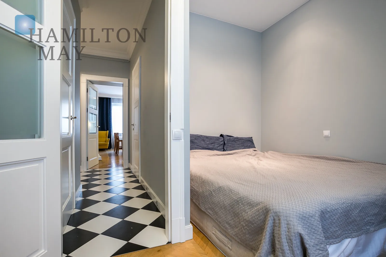 Trzy pokoje | Kamienica | ulica Wspólna  - slider