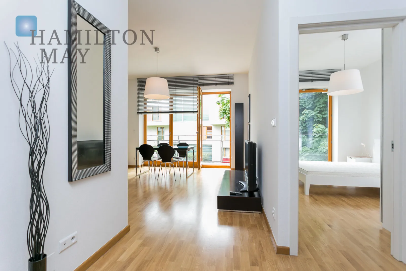 Комфортна двокімнатна квартира в Білому Камені - slider