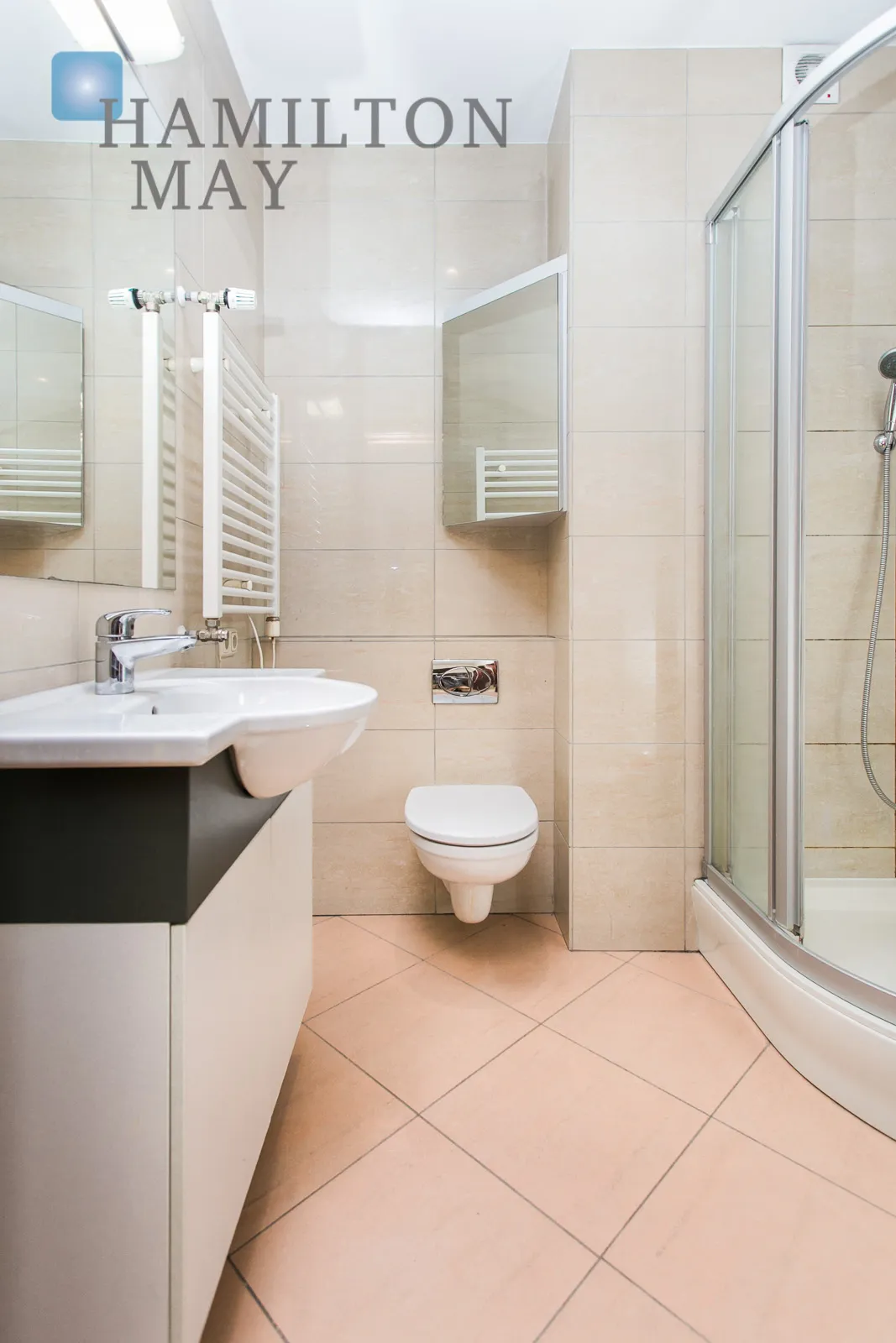 Wyjątkowe jasne mieszkanie z dużym tarasem i ochroną - slider