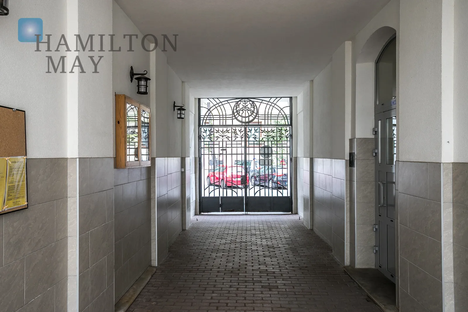 Trzy pokoje | Kamienica | ulica Wspólna  - slider