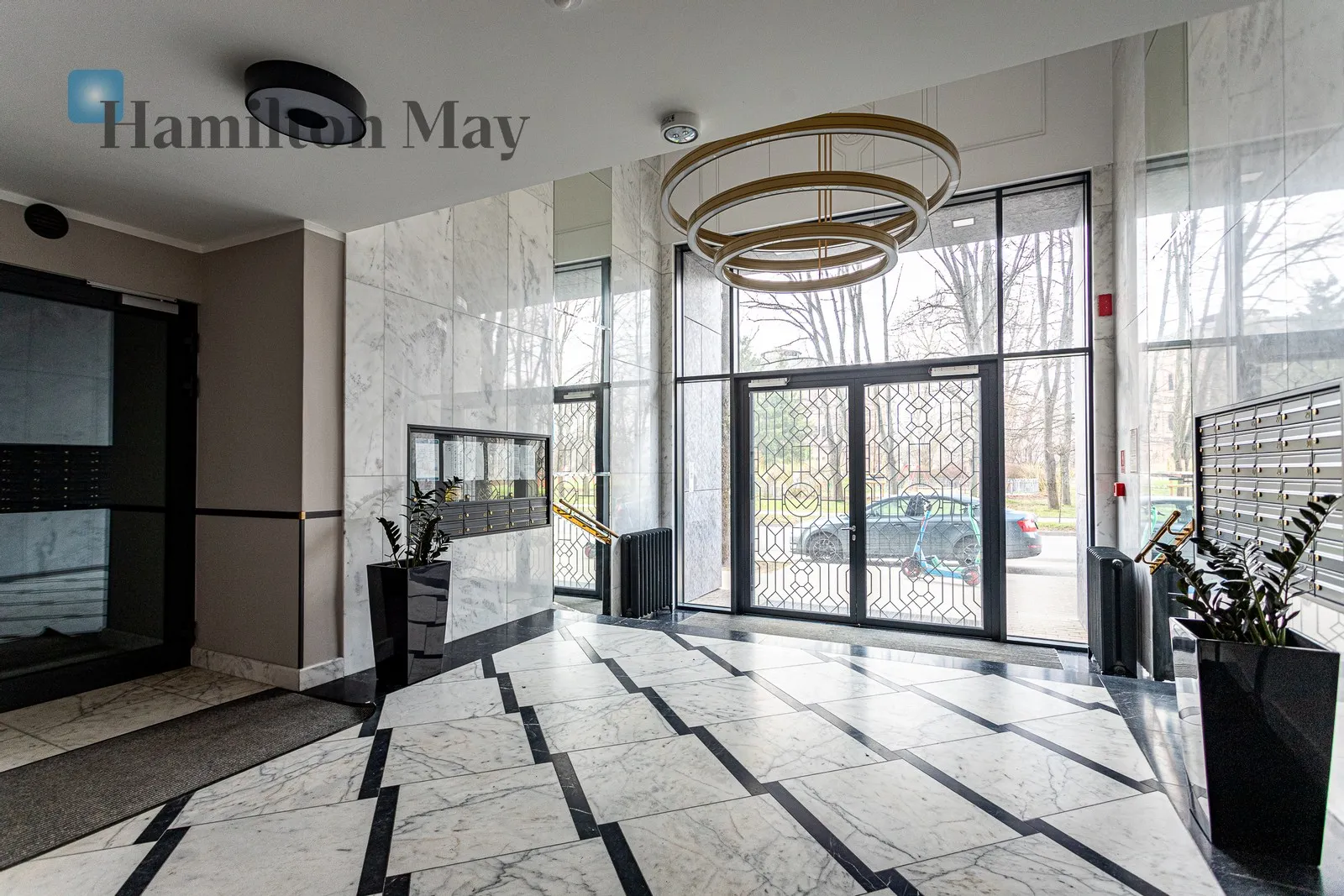 3 pokoje na Woli| balkon | ciche patio | garaż I metro

 - slider