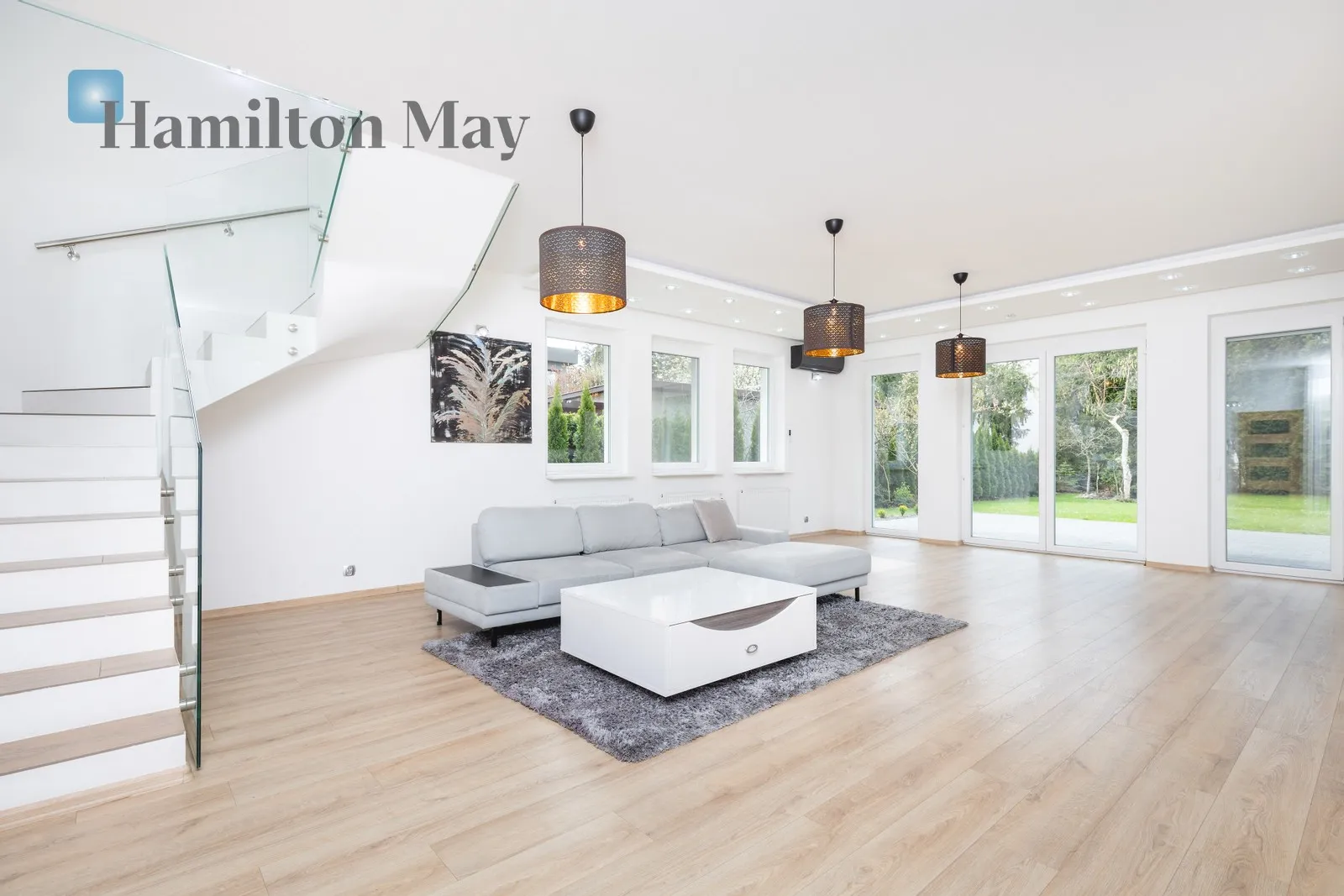 City: Kraków Street: Dolina Region: Zwierzyniec Subregion: Wola Justowska Distance to centre: 4.91 km Level: -9 Price: 17500 PLN Bedrooms: 5 Bathrooms: 3 Plot size: 900m2 - slider