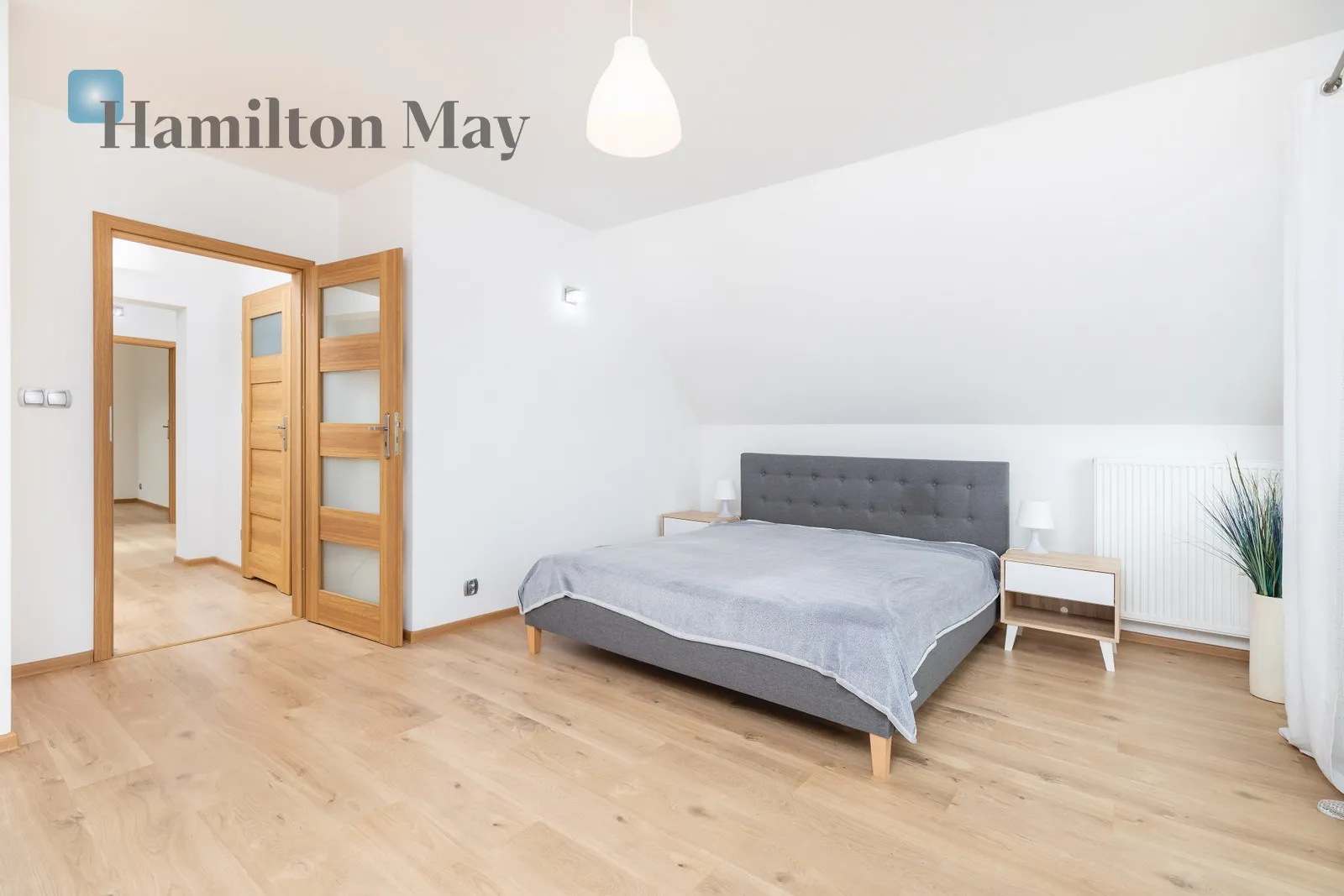 City: Kraków Street: Dolina Region: Zwierzyniec Subregion: Wola Justowska Distance to centre: 4.91 km Level: -9 Price: 17500 PLN - slider