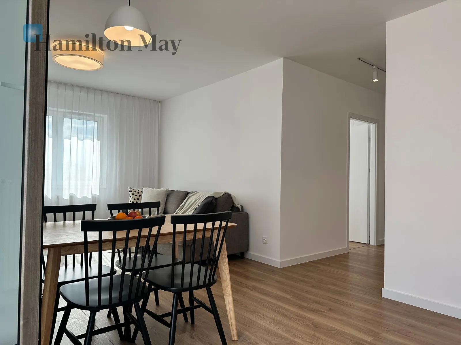 Street: Bokserska Region: Mokotów Subregion: Służewiec Distance to centre: 6.51 km Level: 8 Price: 2058000 PLN Bedrooms: 3 Bathrooms: 2 Size: 85.49m2 - slider