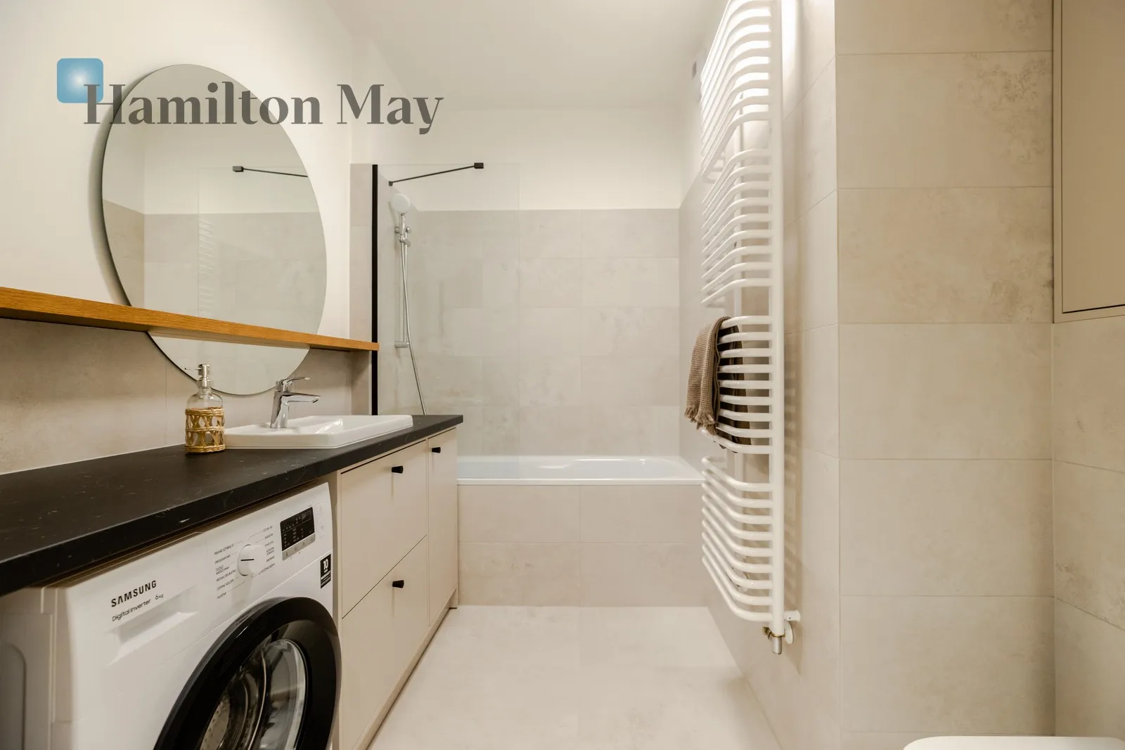 Subregion: Mirów Distance to centre: 1.6 km Level: 5 Price: 1290000 PLN Bedrooms: 1 Bathrooms: 1 - slider