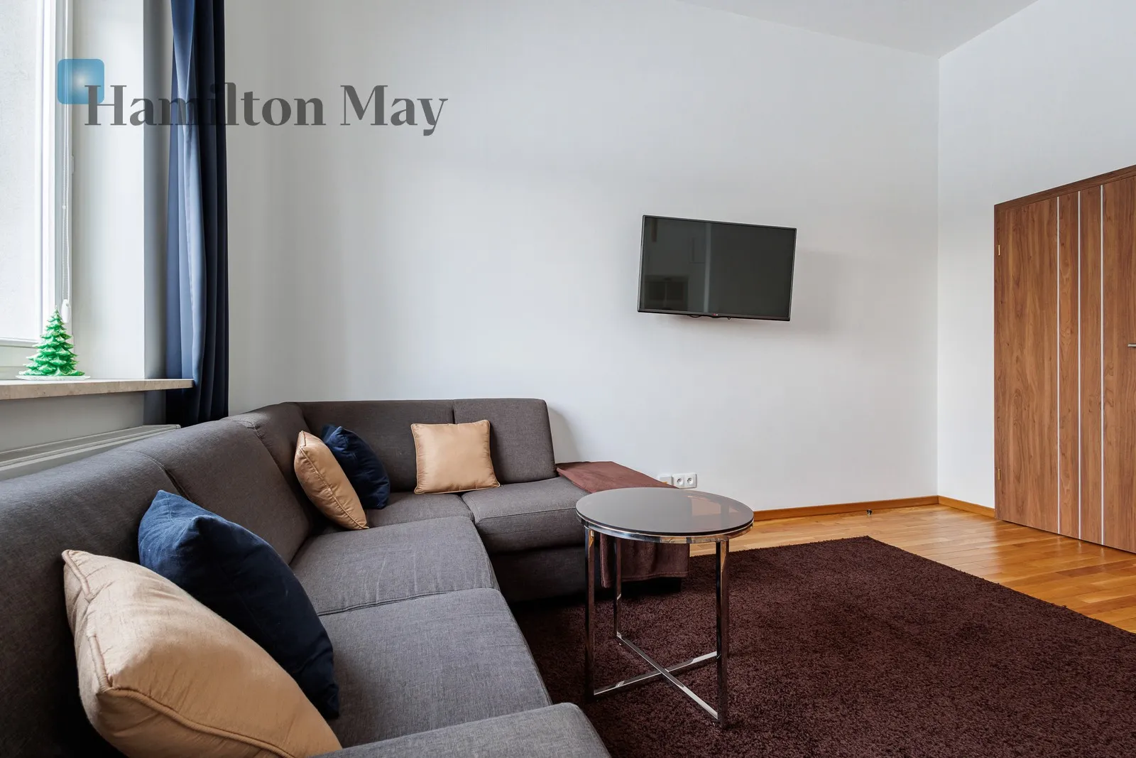 Region: Praga Południe Subregion: Grochów Distance to centre: 4.41 km Level: 1 Price: 4200 PLN Bedrooms: 1 Bathrooms: 1 Size: 50m2 Price/m2: 84 PLN - slider