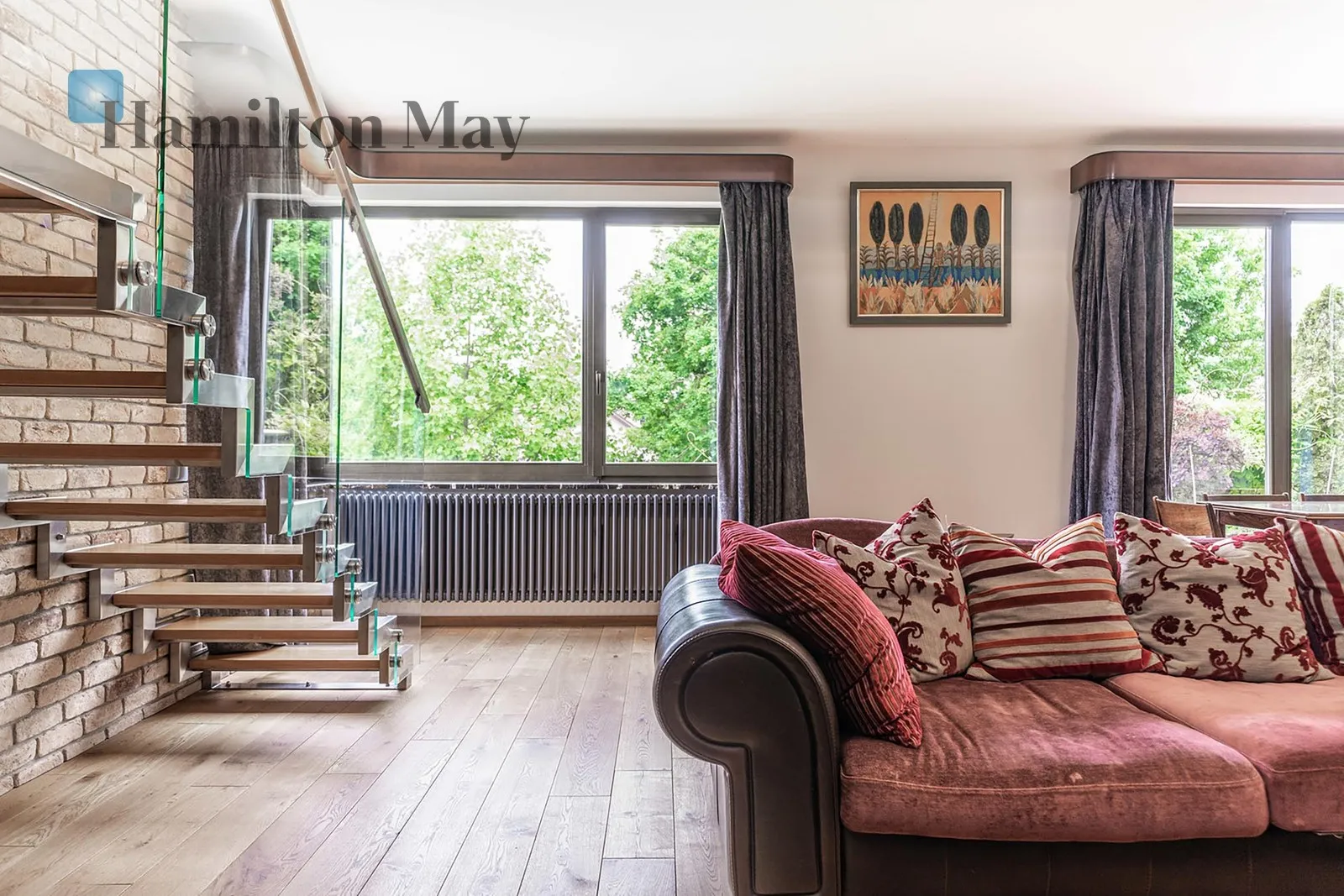 City: Kraków Street: Podłącze Region: Zwierzyniec Subregion: Wola Justowska Distance to centre: 4.34 km Level: 1 Price: 10000 PLN Bedrooms: 5 Bathrooms: 3 - slider