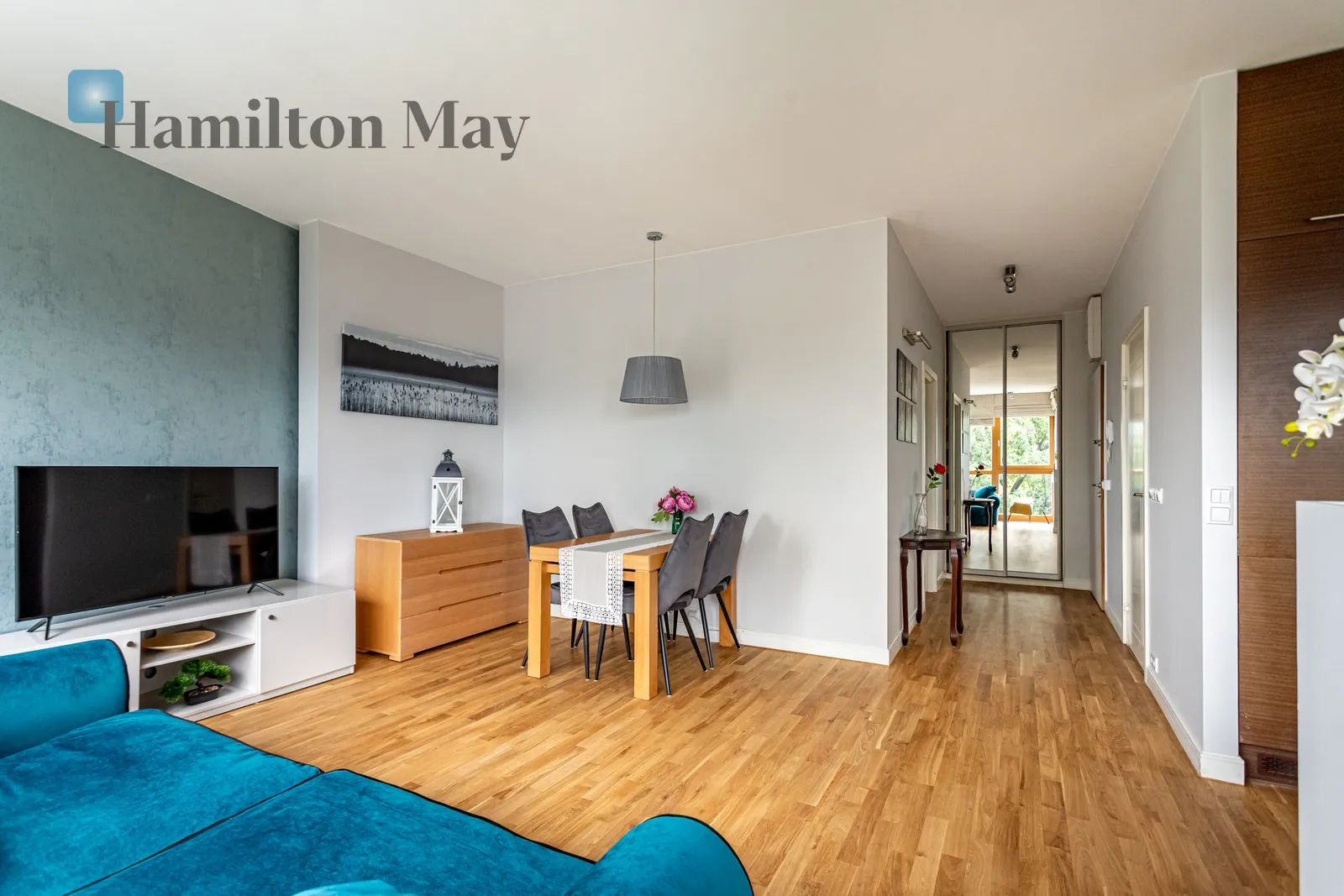 Region: Mokotów Subregion: Sadyba Distance to centre: 5.17 km Level: 3 Price: 3500 PLN Bedrooms: 1 Bathrooms: 1 Size: 56m2 Price/m2: 63 PLN - slider