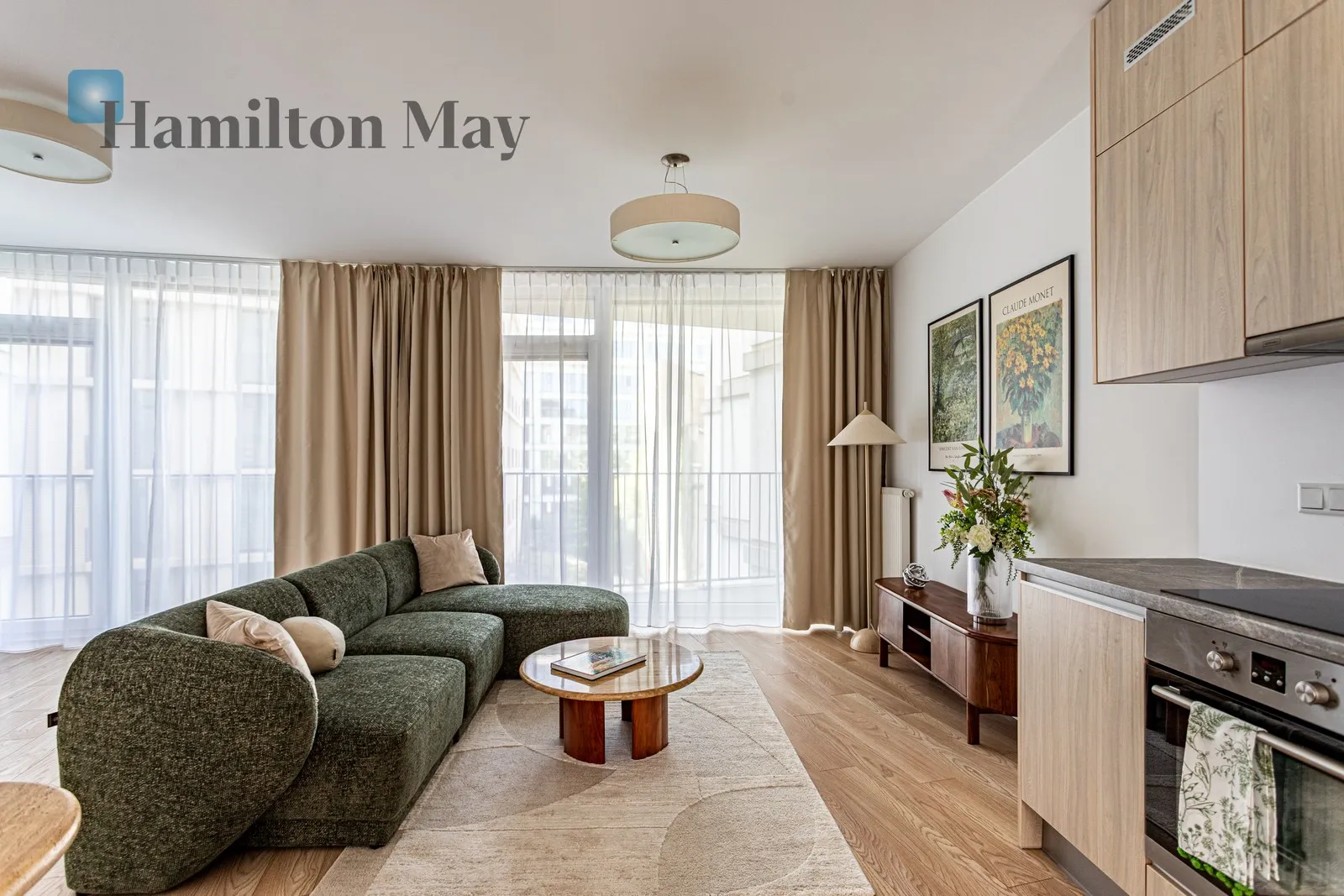 City: Warszawa Street: Krochmalna Region: Wola Subregion: Czyste Distance to centre: 1.85 km Level: 3 Price: 6000 PLN Bedrooms: 1 Bathrooms: 1 Size: 58m2 Price/m2: 103 PLN - slider