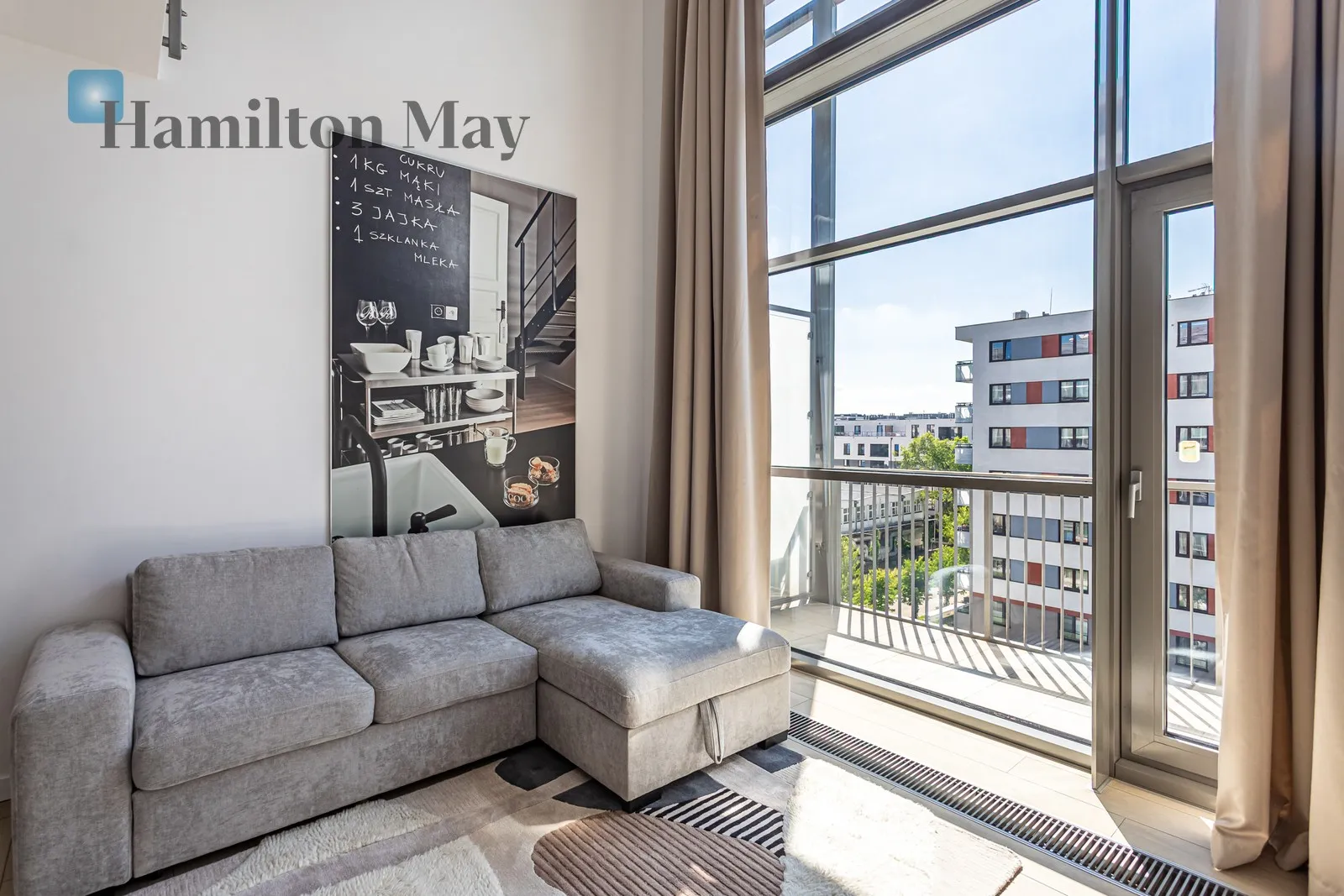 City: Warszawa Street: Jana Pawła Woronicza Region: Mokotów Distance to centre: 4.86 km Level: 6 Price: 5600 PLN Bedrooms: 1 - slider
