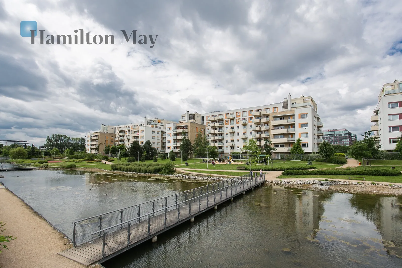 City: Warszawa Street: Białej Floty Region: Mokotów Distance to centre: 4.25 km Level: 4 Price: 11000 PLN - slider