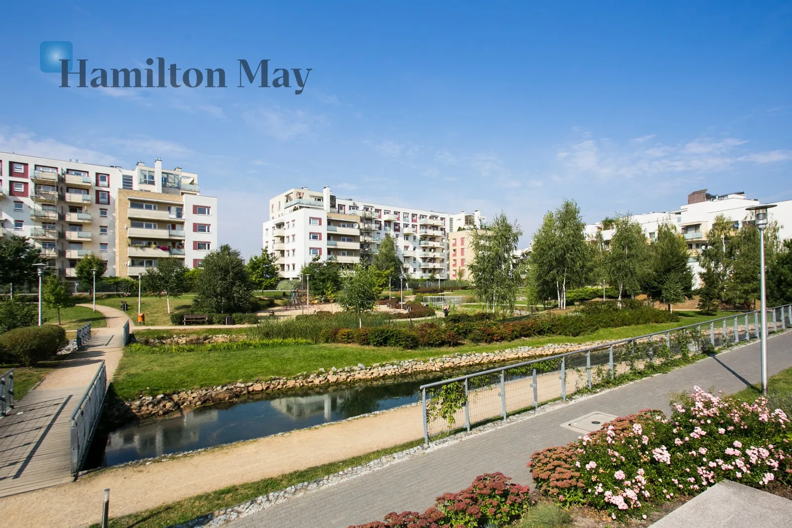 Subregion: Wyględów Distance to centre: 4.21 km Price: 20000 PLN - slider