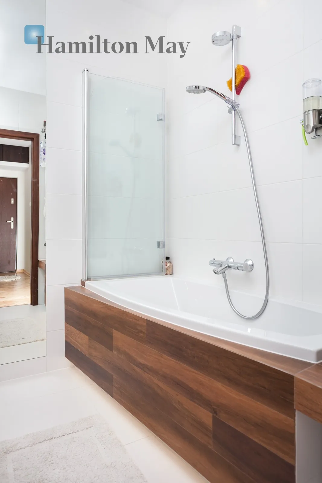 Region: Grzegórzki Distance to centre: 2 km Level: 4 Price: 3000 PLN Bedrooms: 1 Bathrooms: 1 - slider