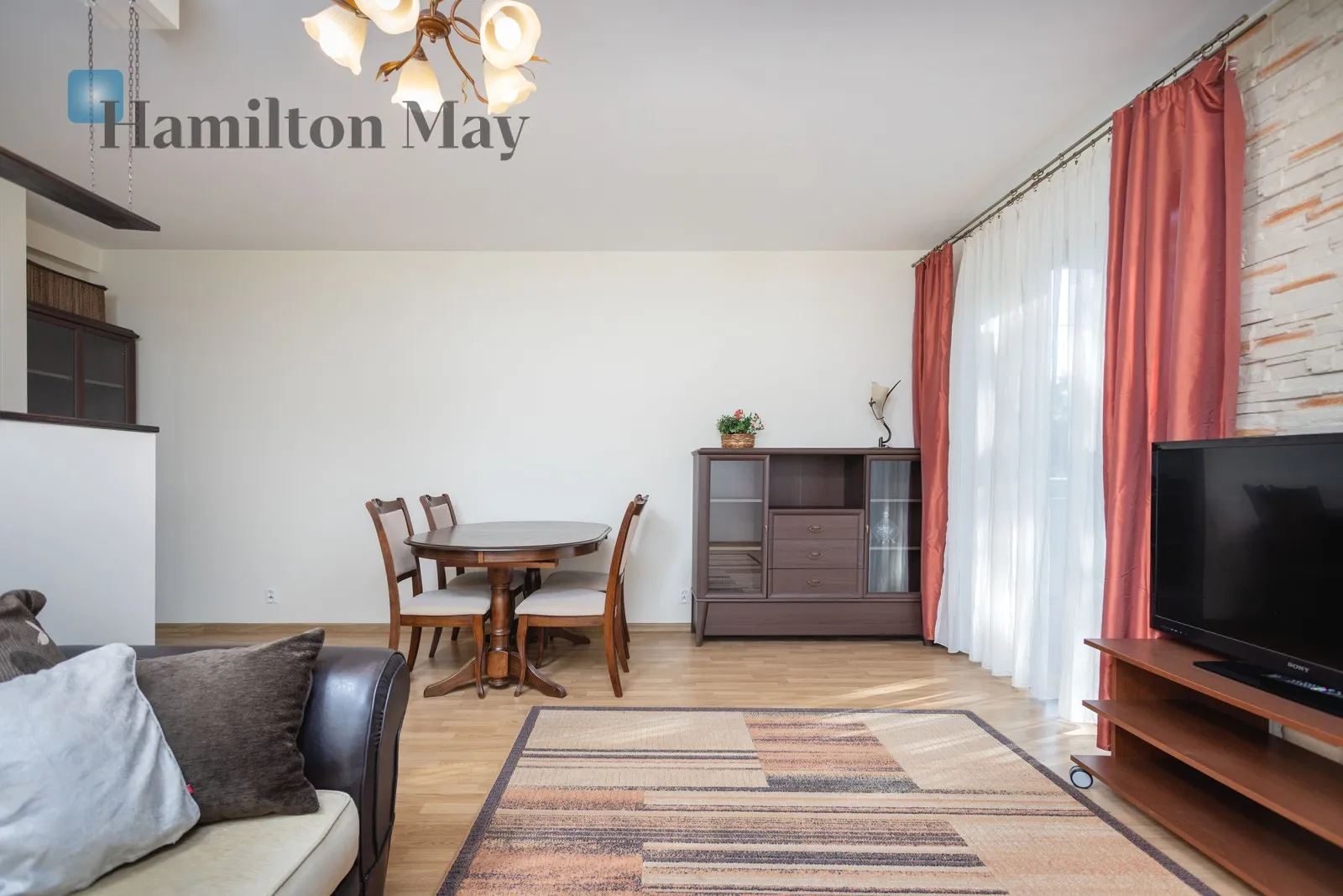 Region: Prądnik Biały Subregion: Bronowice Wielkie Distance to centre: 6.57 km Level: 1 Price: 3000 PLN Bedrooms: 2 Bathrooms: 1 Size: 62m2 Price/m2: 48 PLN - slider