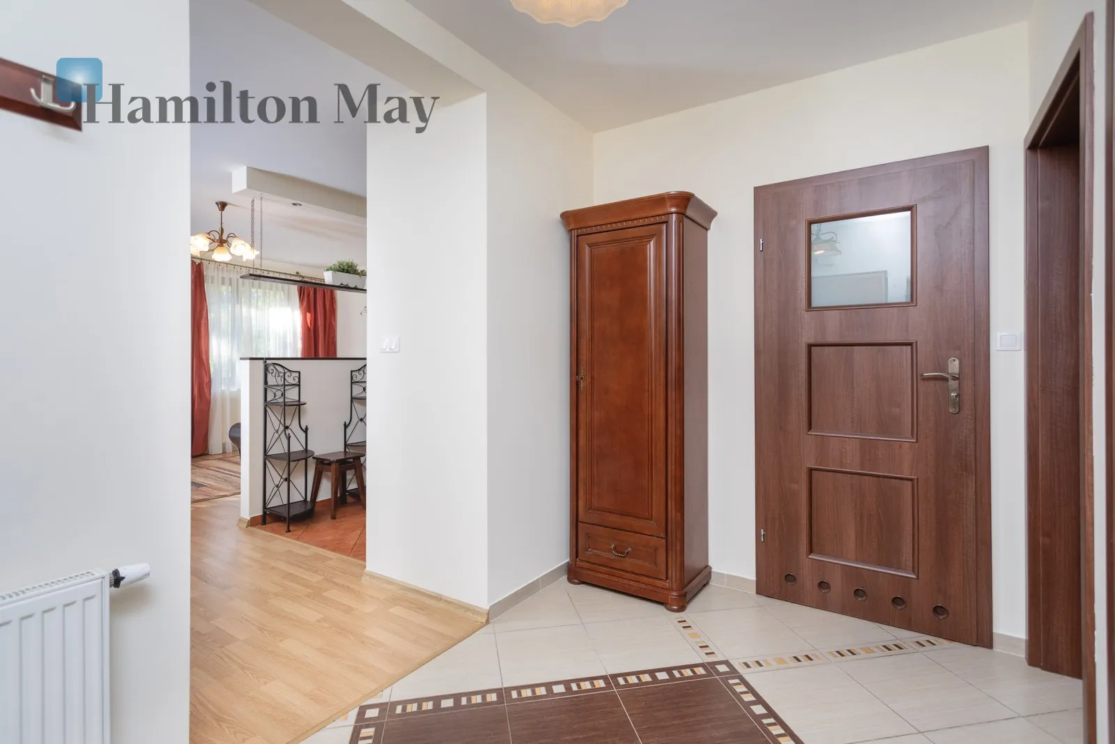 Street: Starego Dębu Region: Prądnik Biały Subregion: Bronowice Wielkie Distance to centre: 6.57 km Level: 1 Price: 3000 PLN - slider