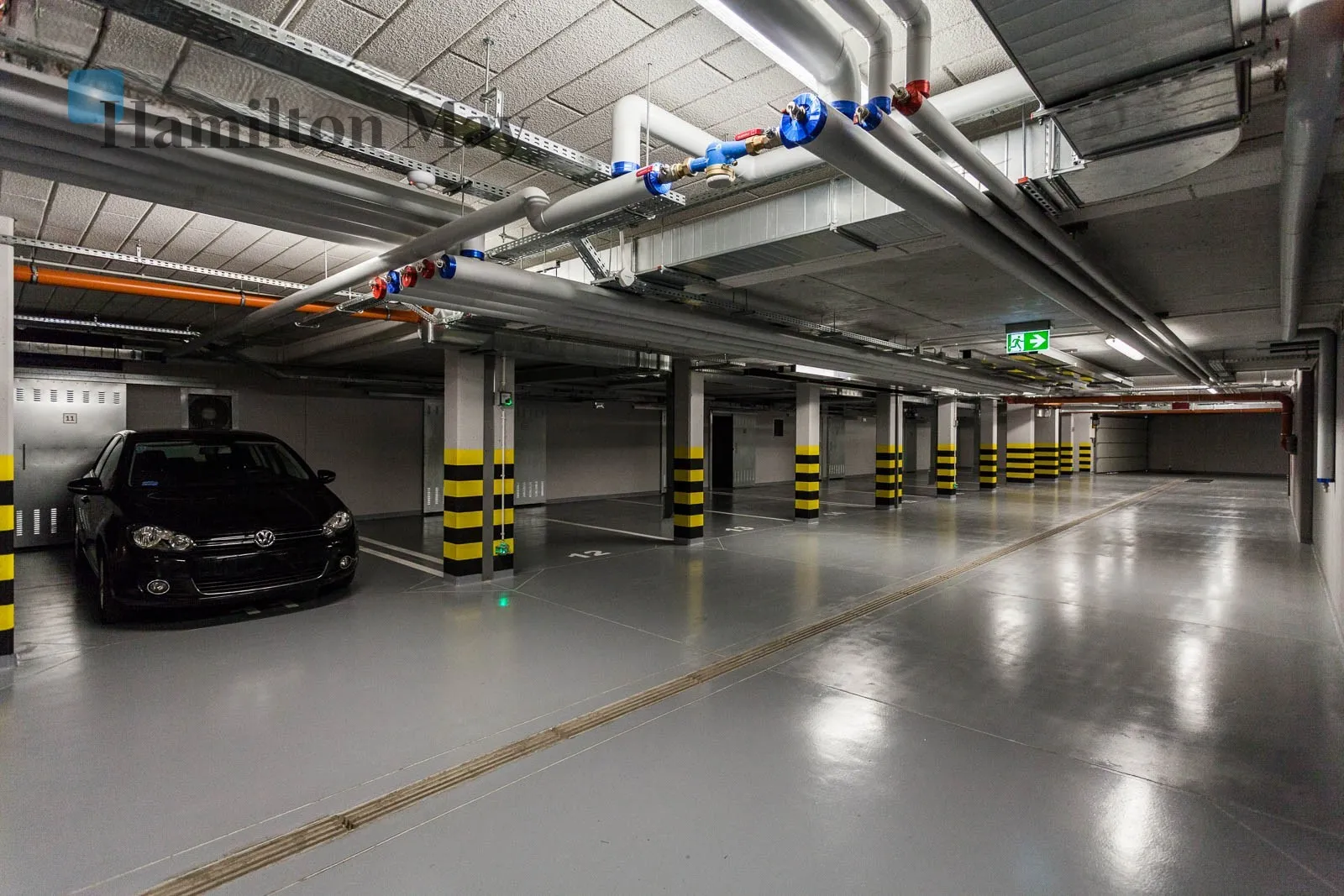 Garage space for rent in the Grzegórzki Park building at 40 Fancesco Nullo Street - slider