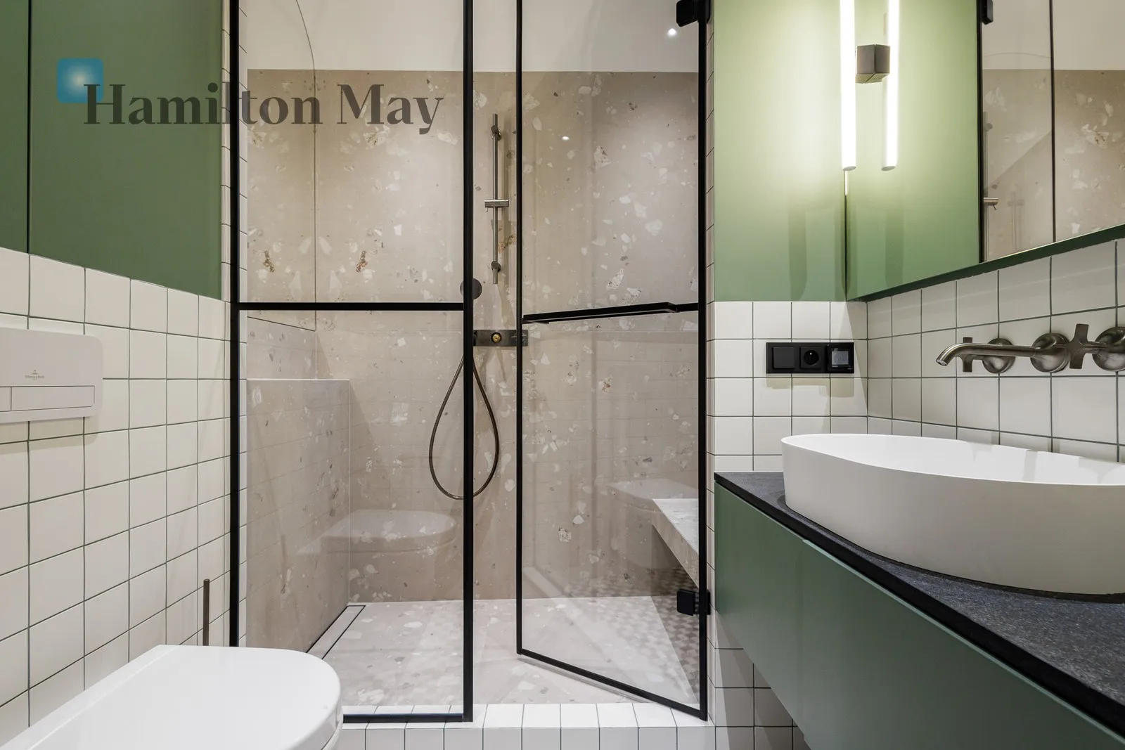 City: Warszawa Street: Stefana Okrzei Region: Praga-Północ Distance to centre: 2.76 km Level: 5 Price: 10800 PLN Bedrooms: 2 - slider