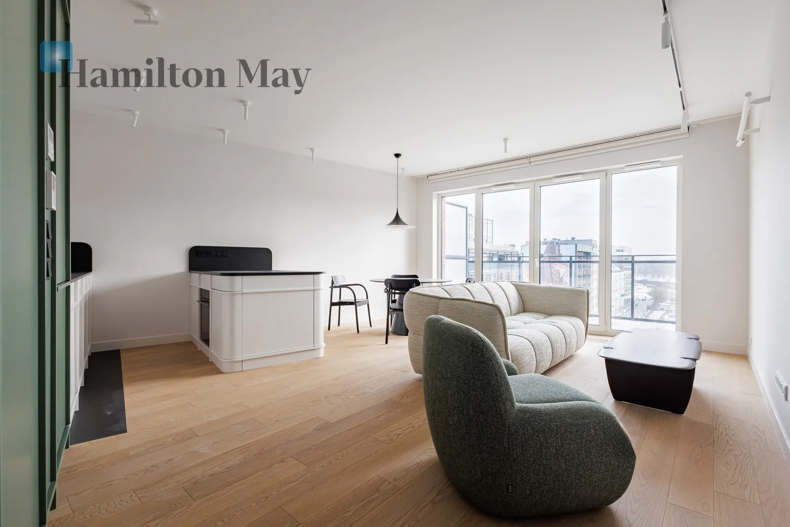 City: Warszawa Street: Stefana Okrzei Region: Praga-Północ Distance to centre: 2.76 km Level: 5 Price: 10800 PLN Bedrooms: 2 Bathrooms: 1 Size: 70m2 - slider