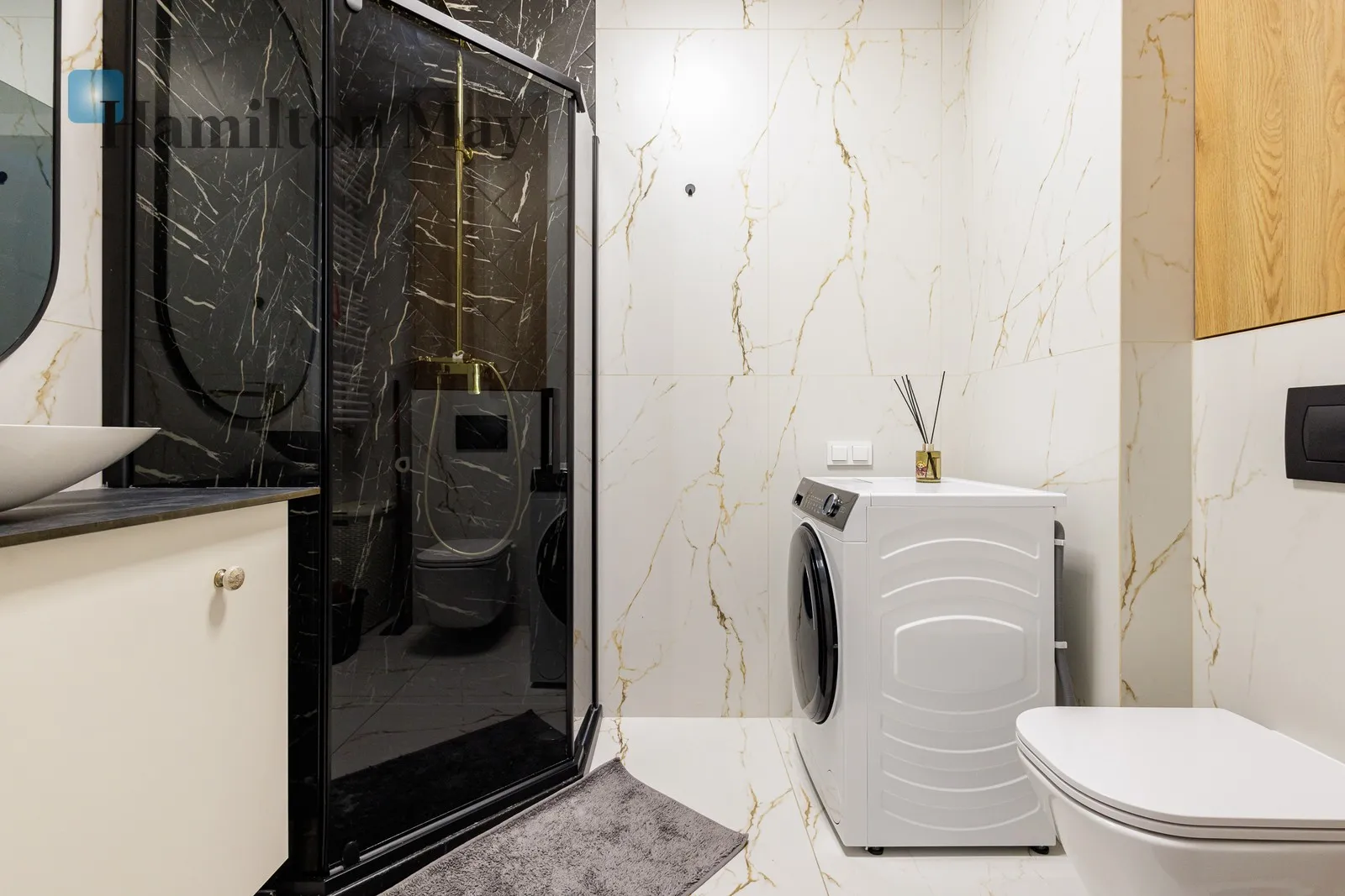 City: Warszawa Street: Mariana Zdziechowskiego Region: Mokotów Distance to centre: 5.04 km Level: 8 Price: 3300 PLN Bedrooms: 0 - slider