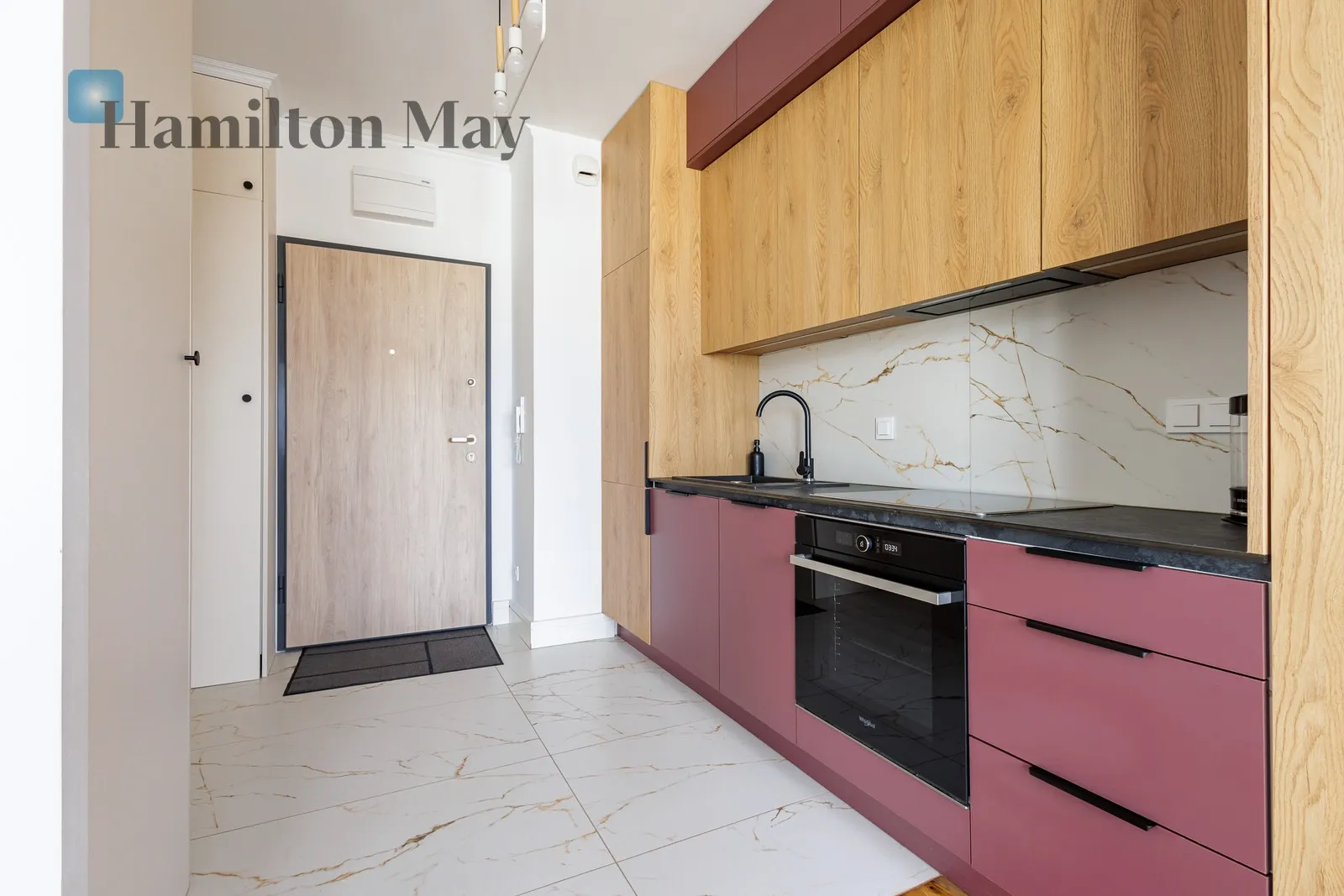 Street: Mariana Zdziechowskiego Region: Mokotów Distance to centre: 5.04 km Level: 8 Price: 3300 PLN Bedrooms: 0 Bathrooms: 1 Size: 30m2 Price/m2: 110 PLN - slider