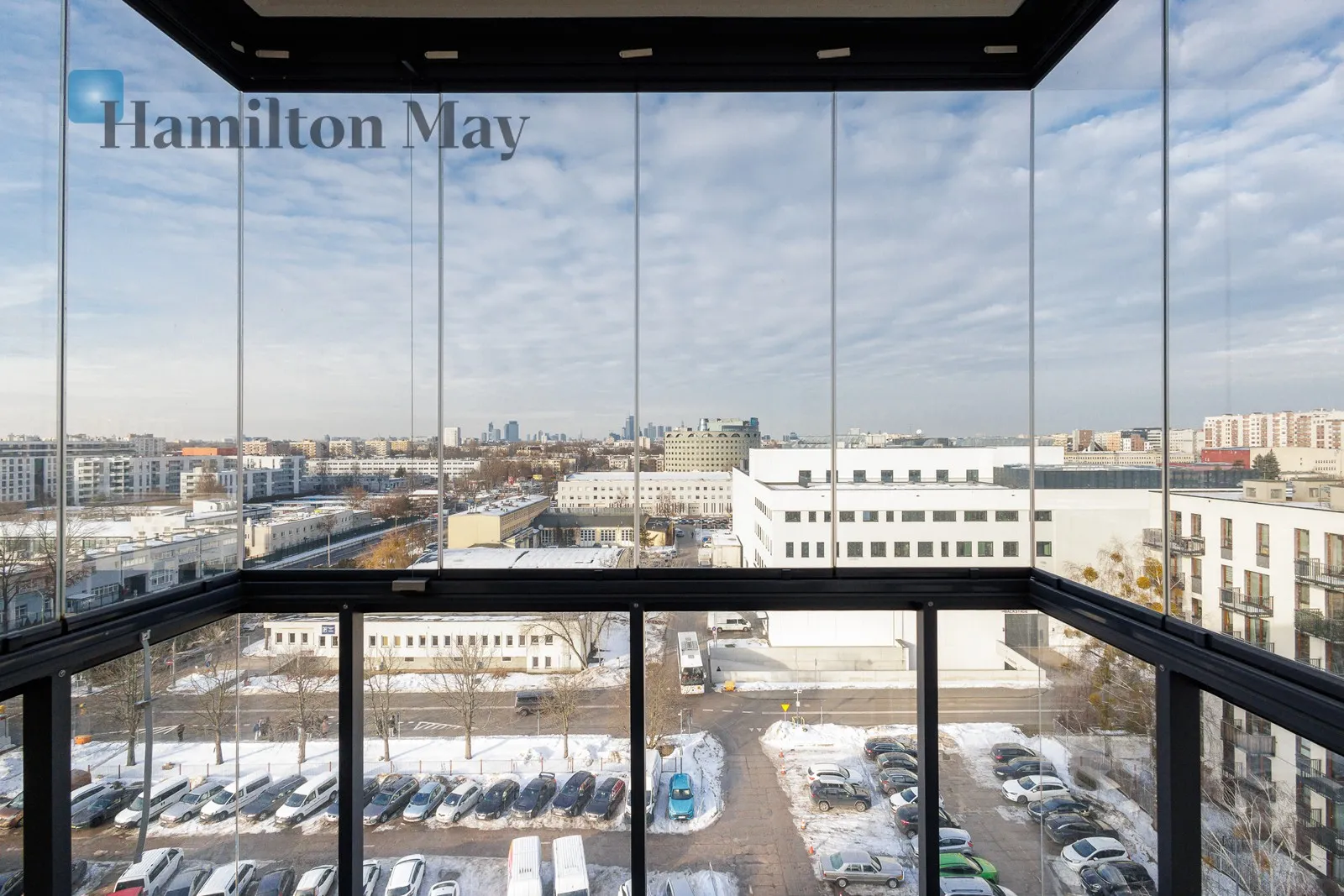 Distance to centre: 5.04 km Level: 8 Price: 3300 PLN Bedrooms: 0 Bathrooms: 1 Size: 30m2 Price/m2: 110 PLN - slider