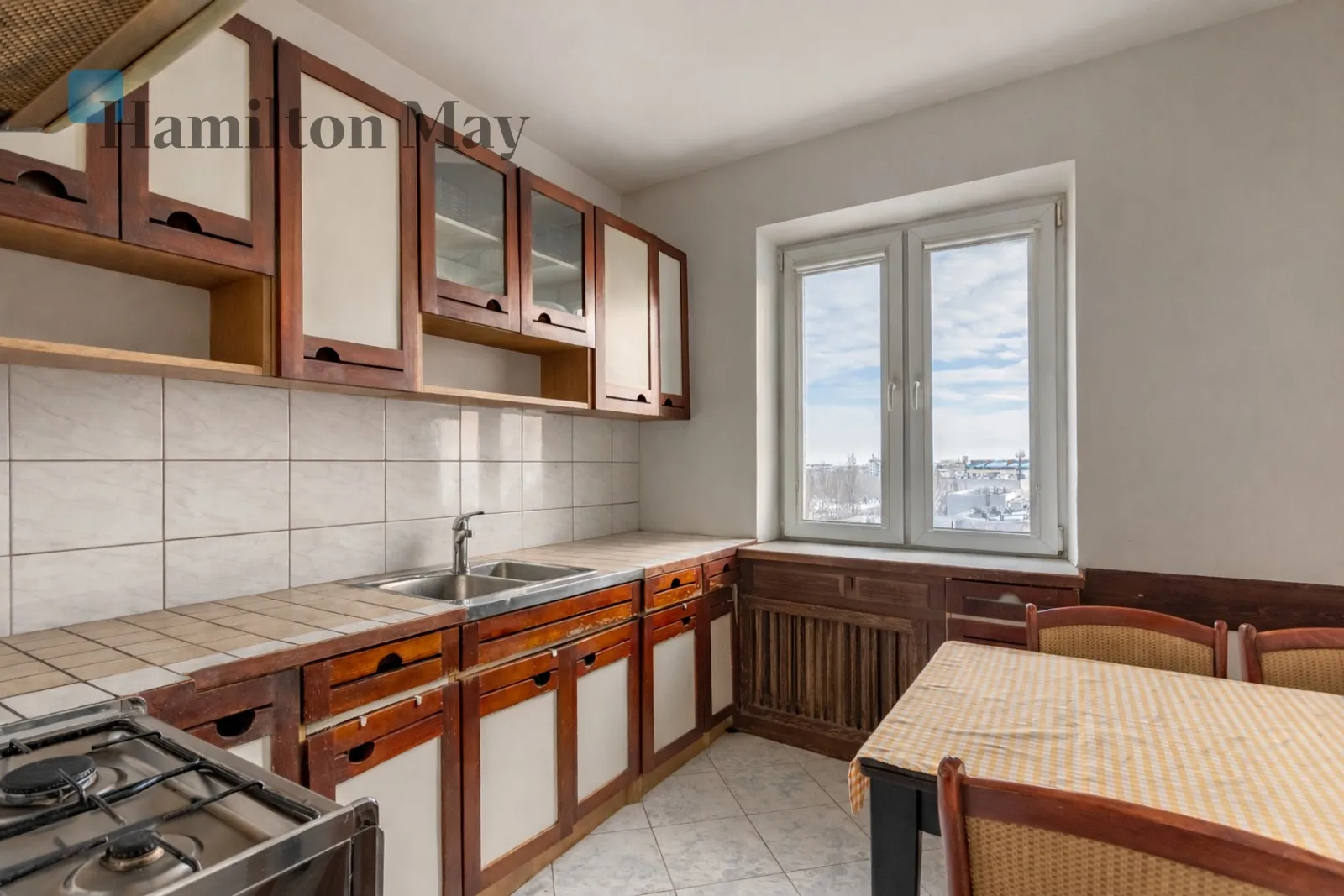 Ursynów, 3 pokoje przy metrze, 72 m², balkon i piwnica

 - slider