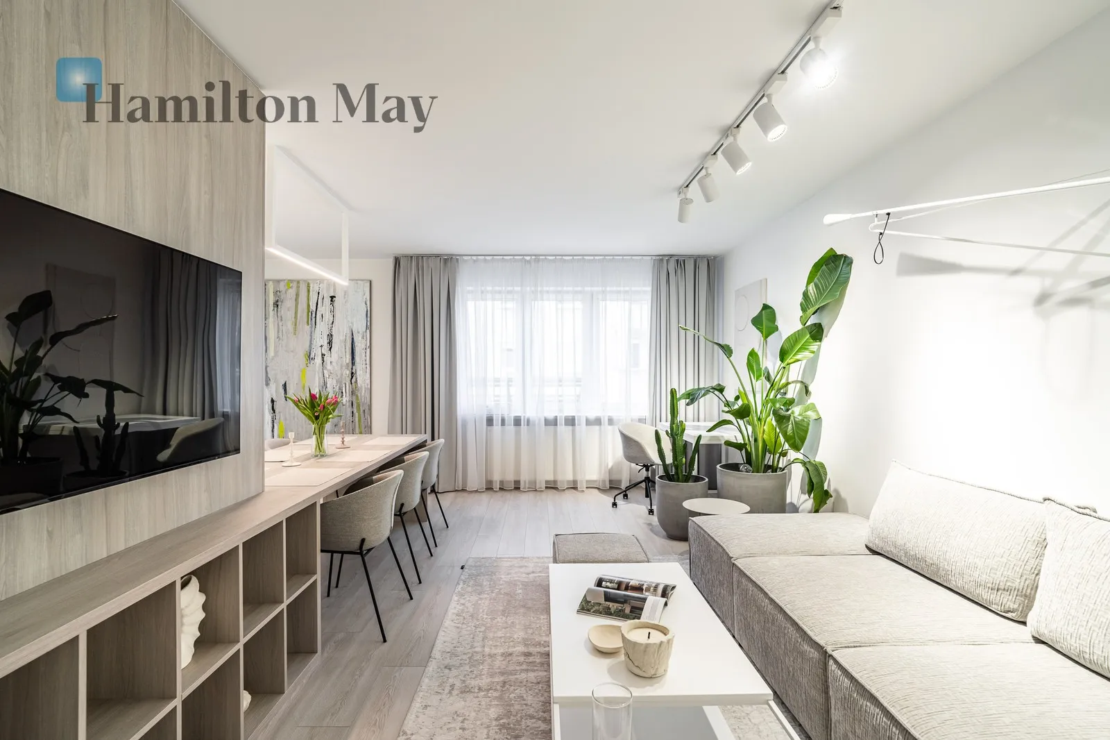 Na sprzedaż piękne mieszkanie po remoncie z loggią  - slider