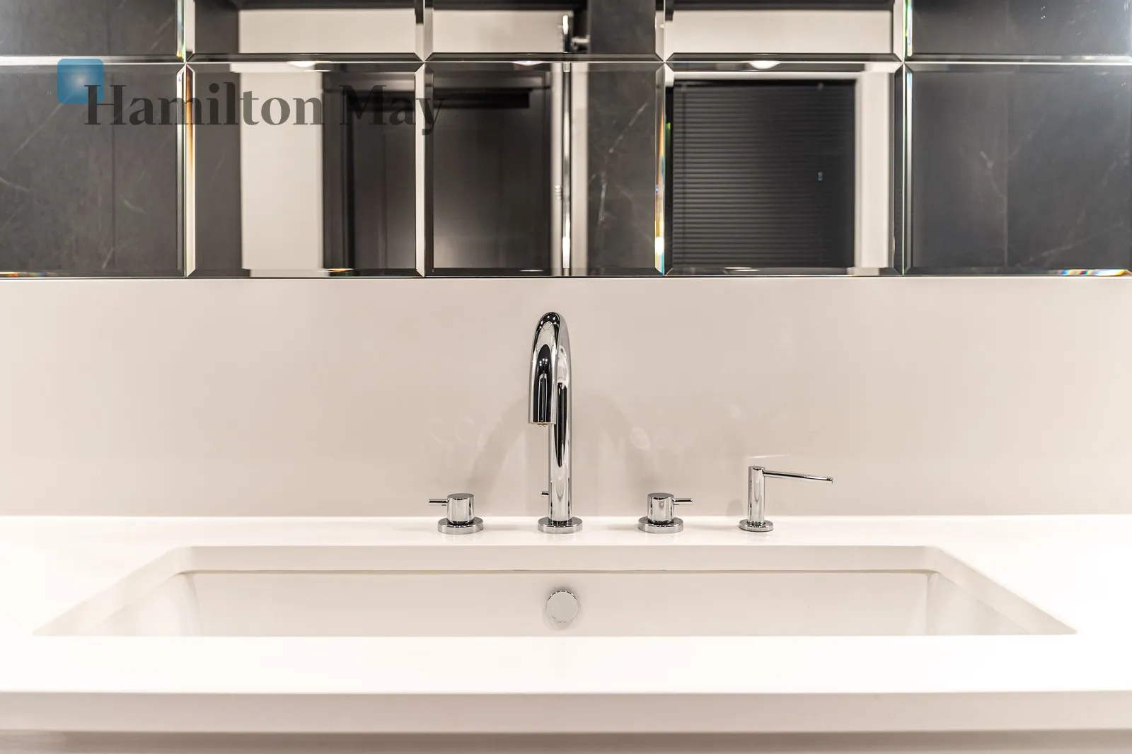 City: Kraków Street: Przemysłowa Region: Podgórze - slider