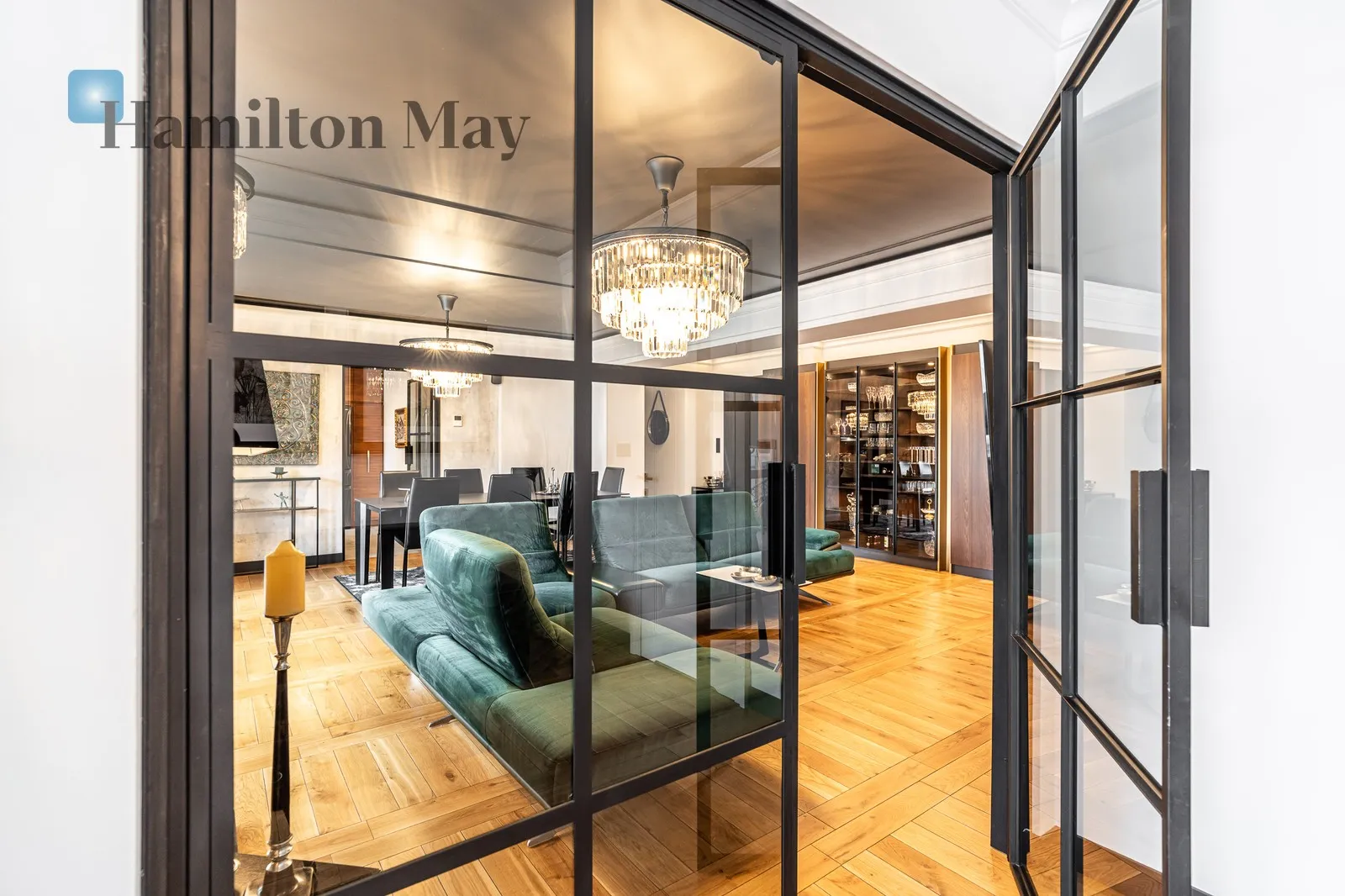 Subregion: Zabłocie Distance to centre: 2.04 km Level: 2 Price: 3490000 PLN Bedrooms: 3 - slider