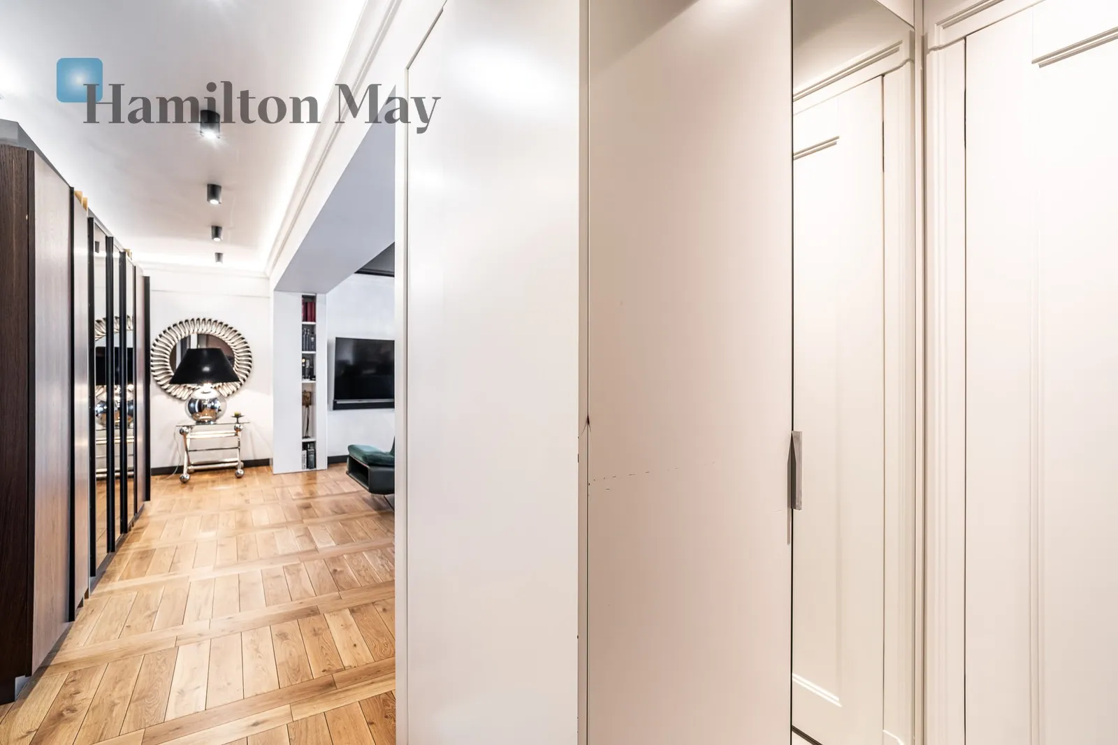 Level: 2 Price: 3490000 PLN Bedrooms: 3 - slider