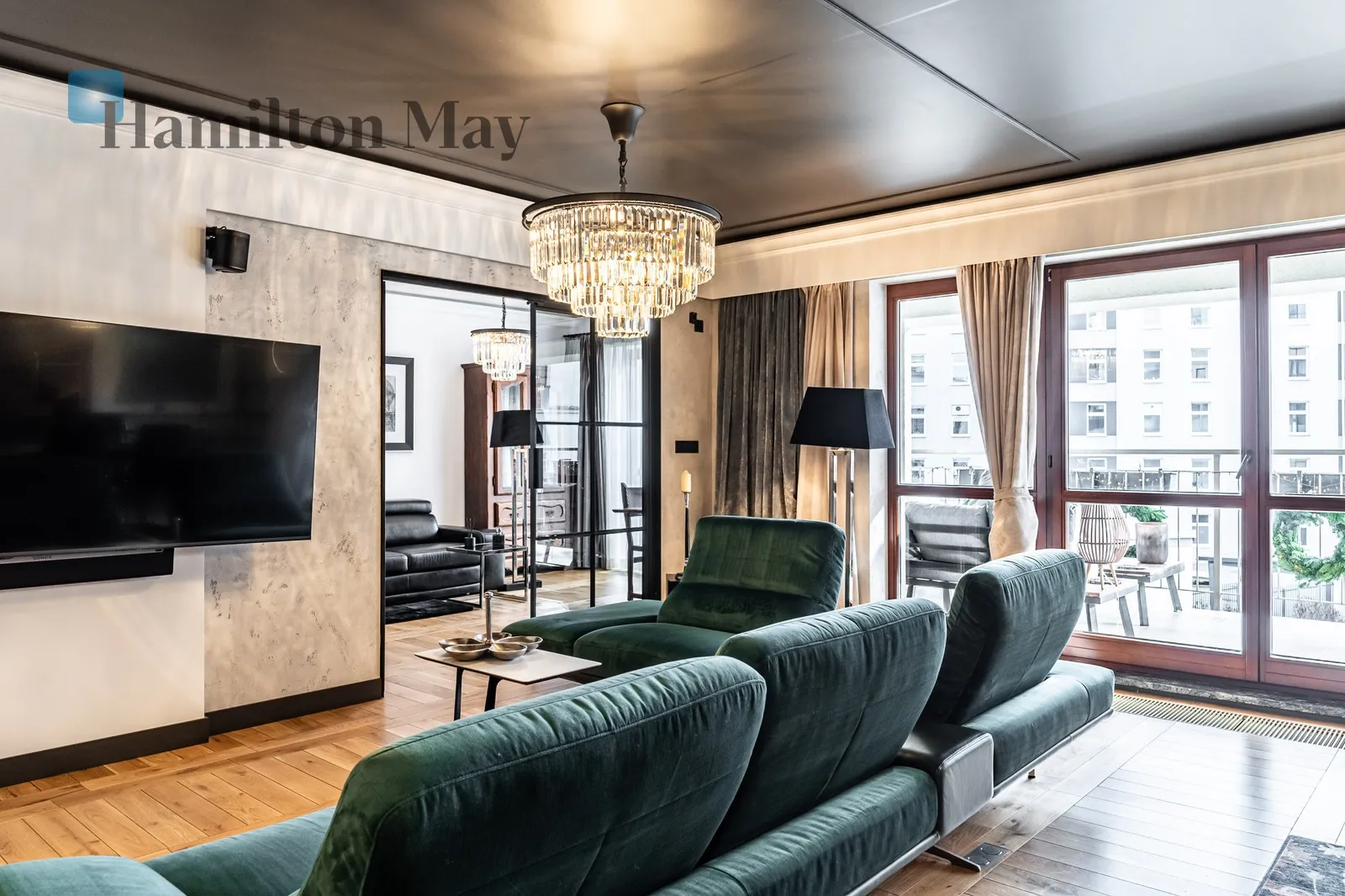 City: Kraków Street: Przemysłowa Region: Podgórze Subregion: Zabłocie Distance to centre: 2.04 km Level: 2 Price: 3490000 PLN Bedrooms: 3 - slider