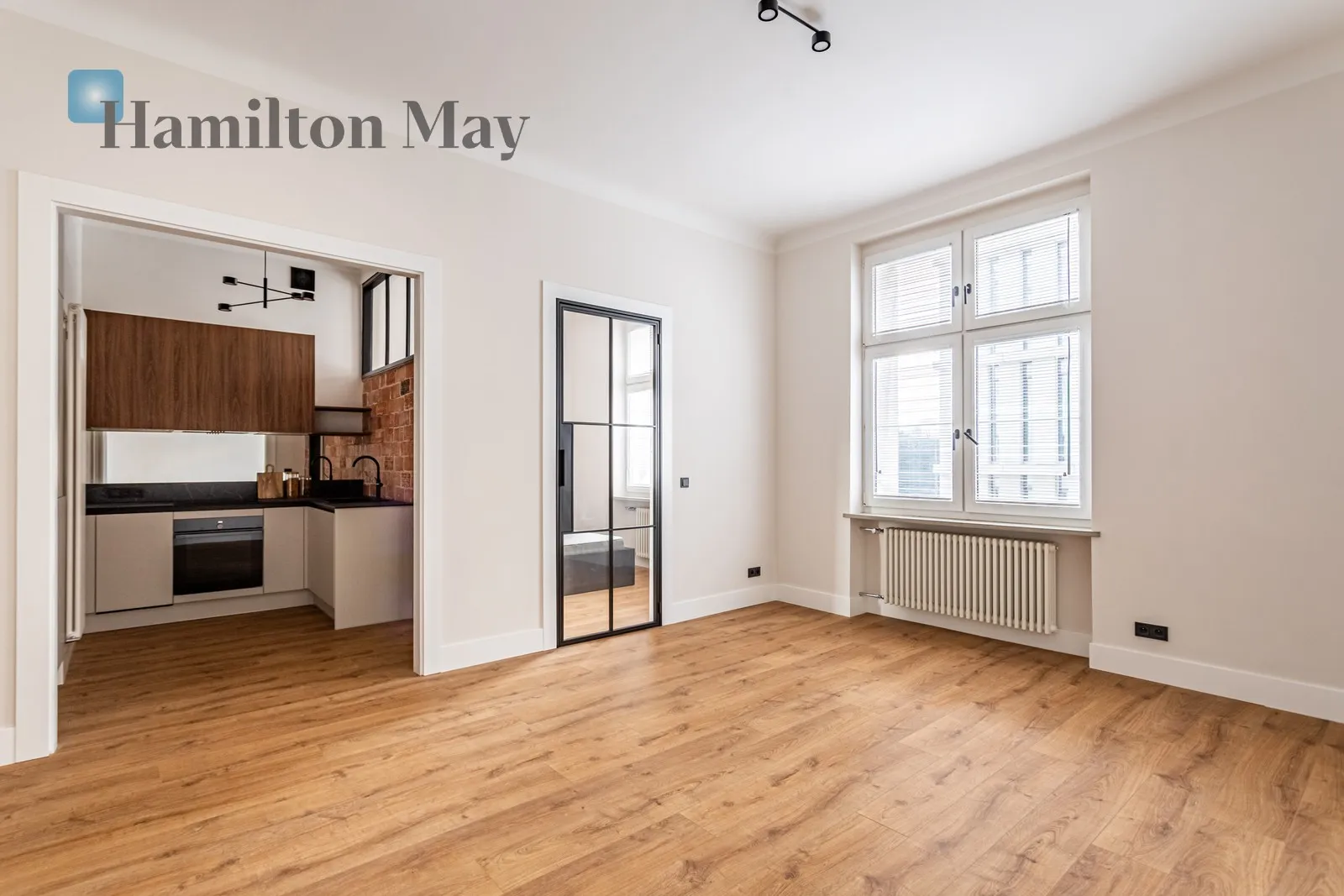 City: Warszawa Street: Wiejska Region: Śródmieście Subregion: Śródmieście Południowe Distance to centre: 1.25 km Level: 3 Price: 6000 PLN Bedrooms: 1 Bathrooms: 1 Size: 58m2 Price/m2: 103 PLN - slider