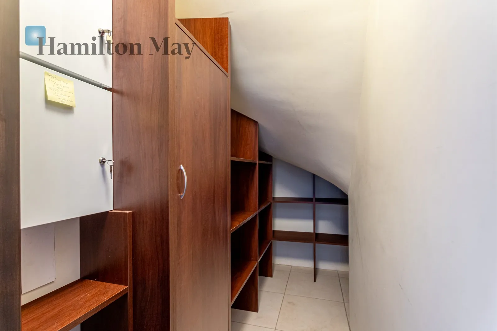 Region: Mokotów Subregion: Wyględów Distance to centre: 4.21 km - slider