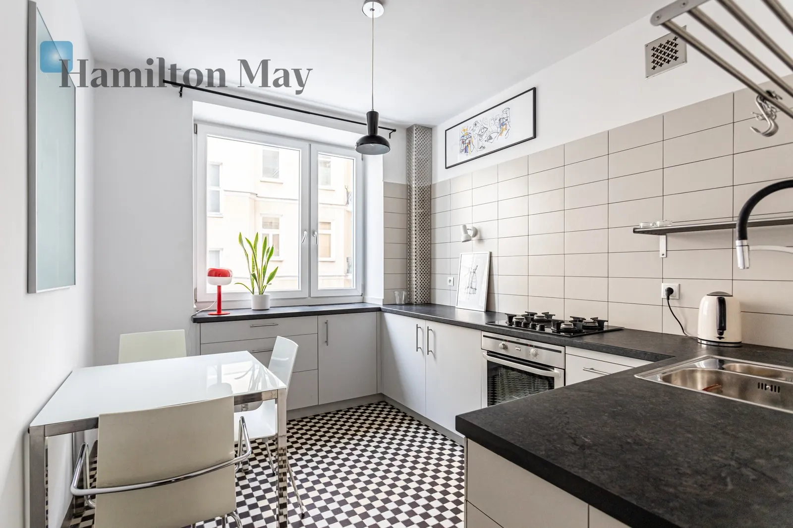 Dwupokojowe, odnowione mieszkanie położone w sercu Śródmieścia Południowego - slider