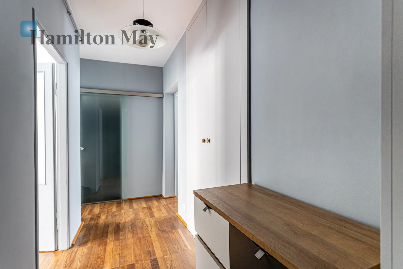 Dwupokojowe, odnowione mieszkanie położone w sercu Śródmieścia Południowego - slider