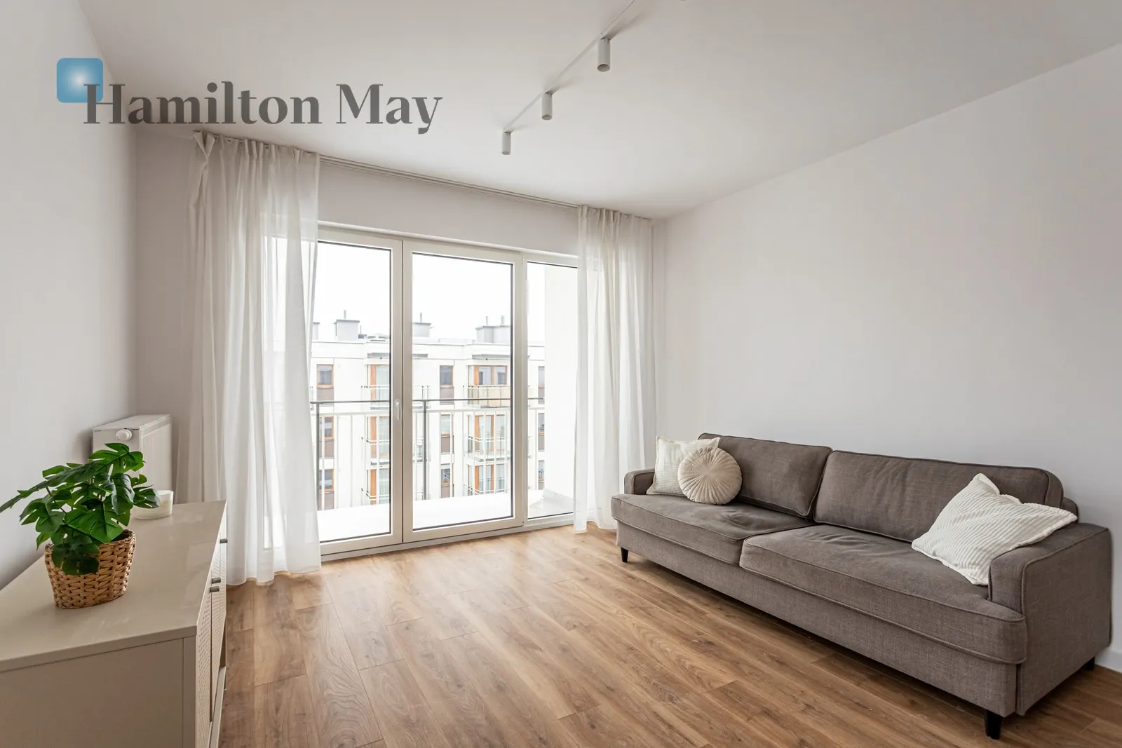 3-pokojowe mieszkanie | balkon I Praga-Południe - slider