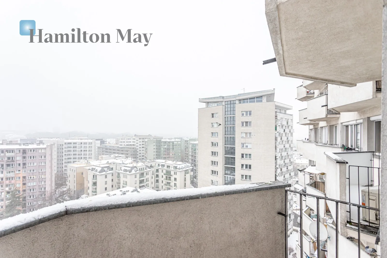 Region: Śródmieście Subregion: Powiśle Distance to centre: 2.07 km Level: 13 Price: 720000 PLN Bedrooms: 1 Bathrooms: 1 - slider