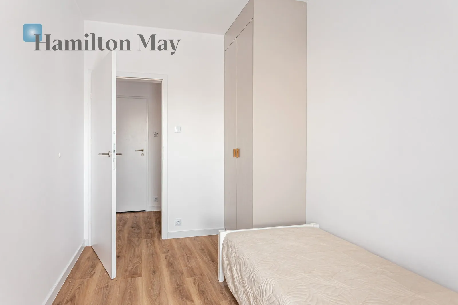 Cztery pokoje | 75.83 m2 | Ogród | Szybkie połączenie z centrum - slider