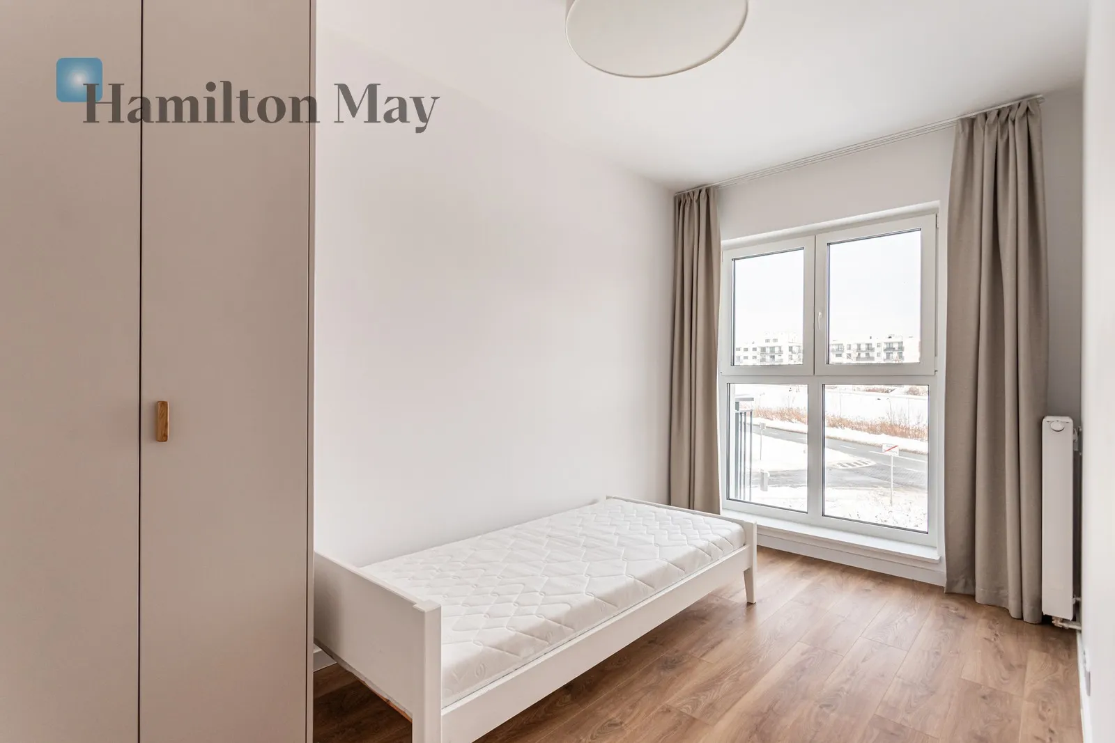 Дві спальні | 53,33 м2 | Балкон | Італія - slider