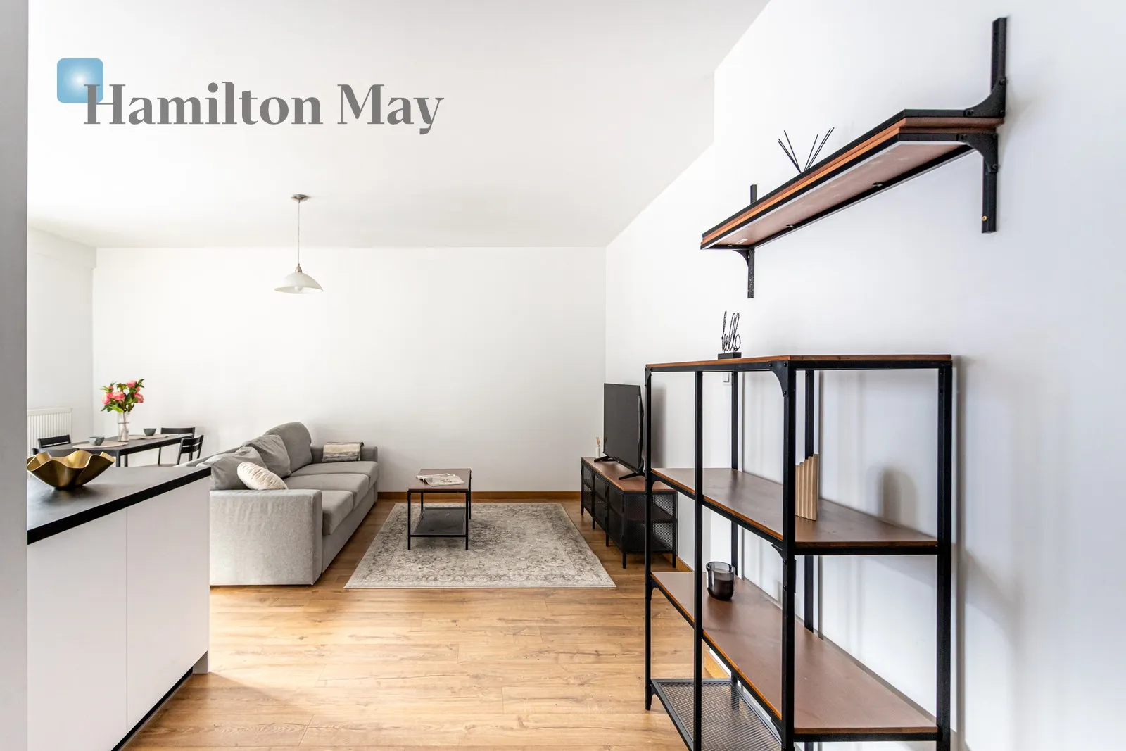 3 pokoje na Woli| balkon | ciche patio | garaż I metro

 - slider