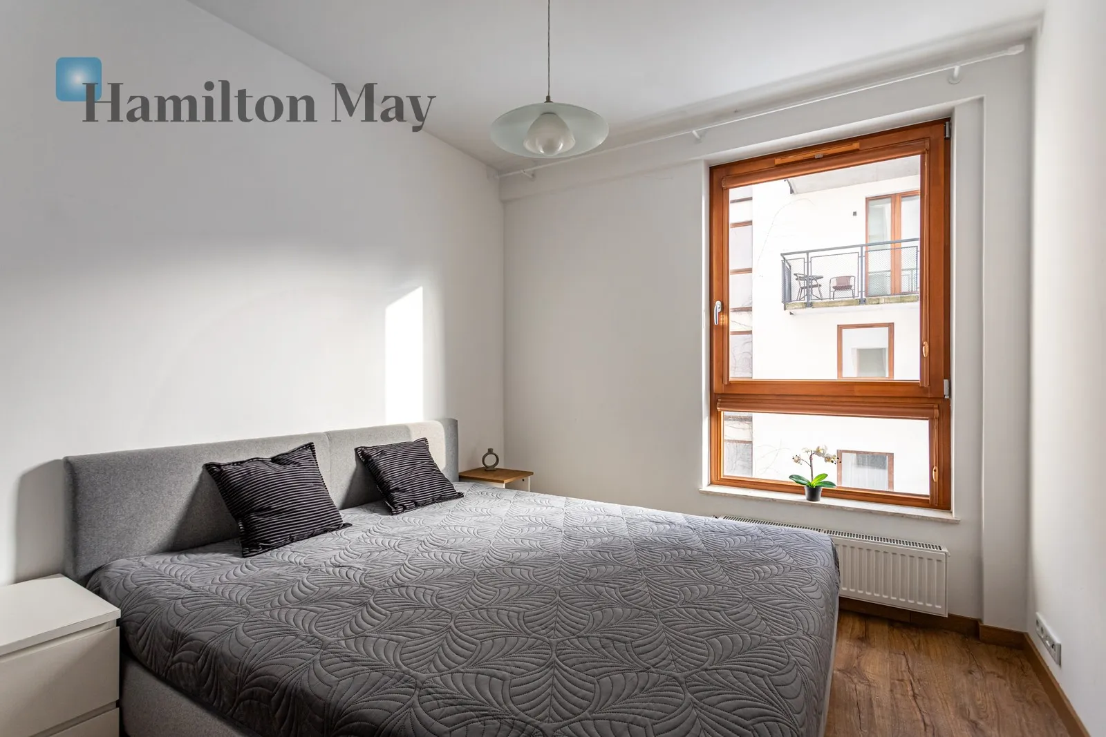 3 pokoje na Woli| balkon | ciche patio | garaż I metro

 - slider