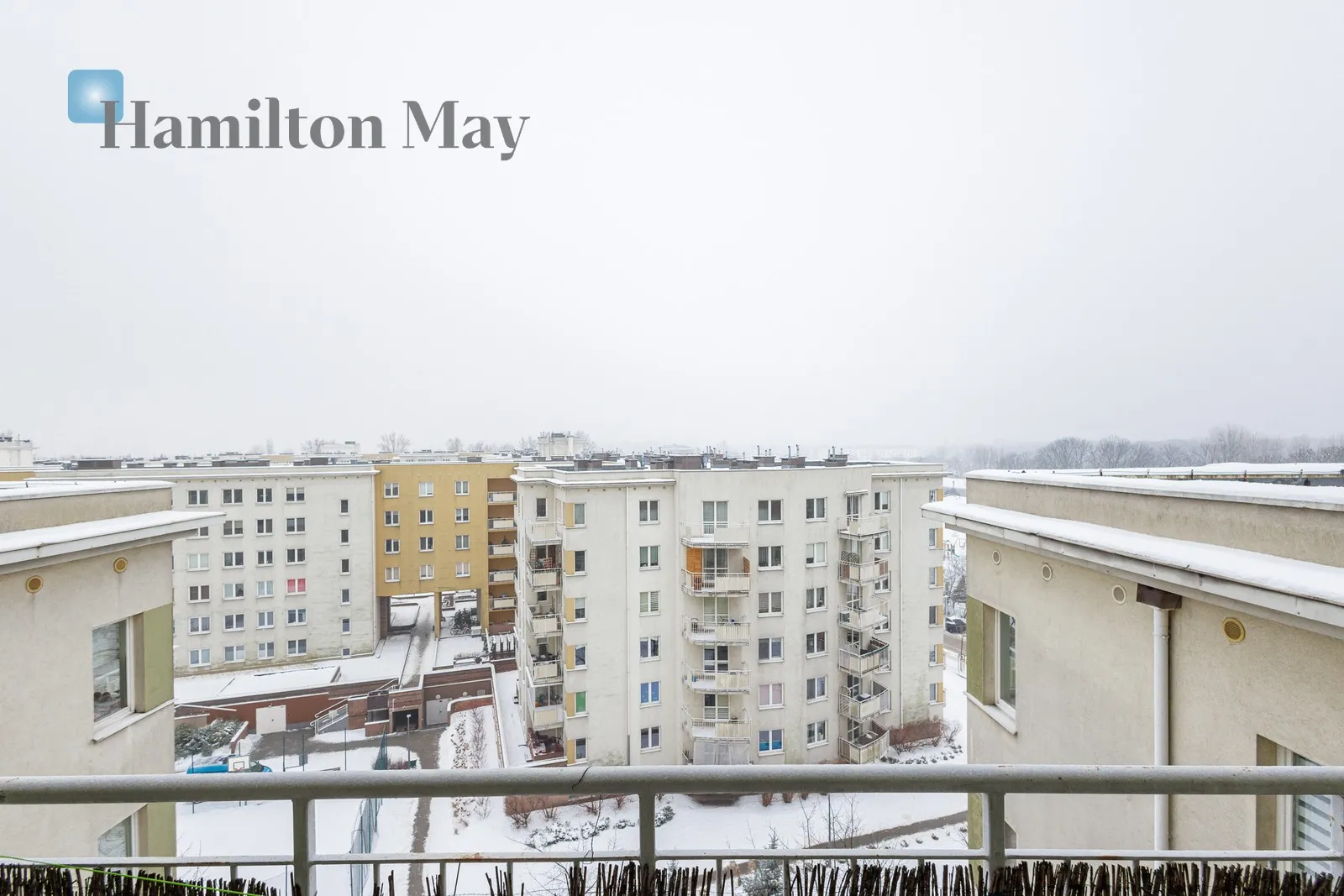 Ostatnie piętro z wysokimi sufitami | 200 m od metra Kondratowicza  - slider