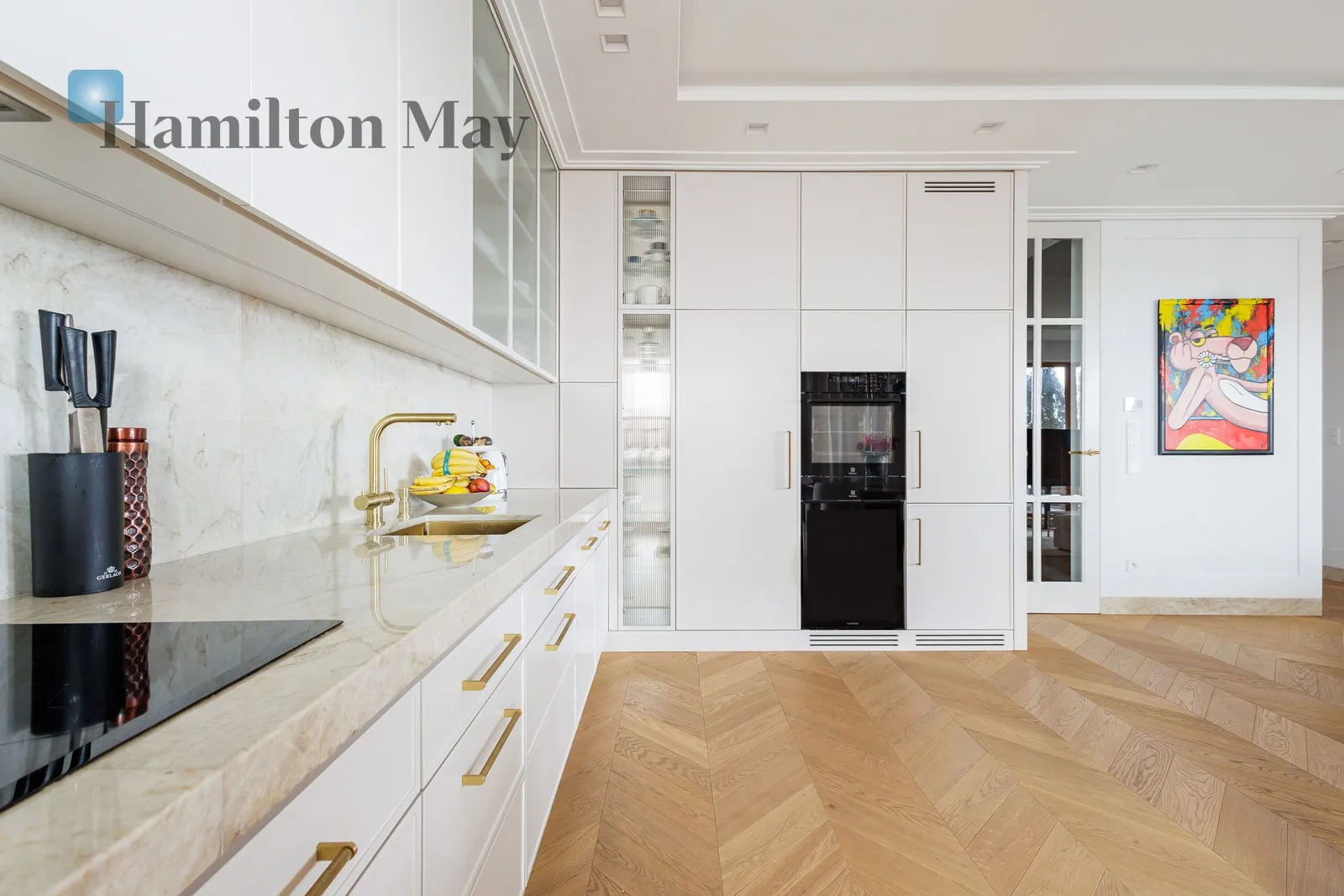 Region: Mokotów Subregion: Wyględów Distance to centre: 3.2 km Level: 9 Price: 9900 PLN Bedrooms: 2 Bathrooms: 1 Size: 72m2 Price/m2: 138 PLN - slider