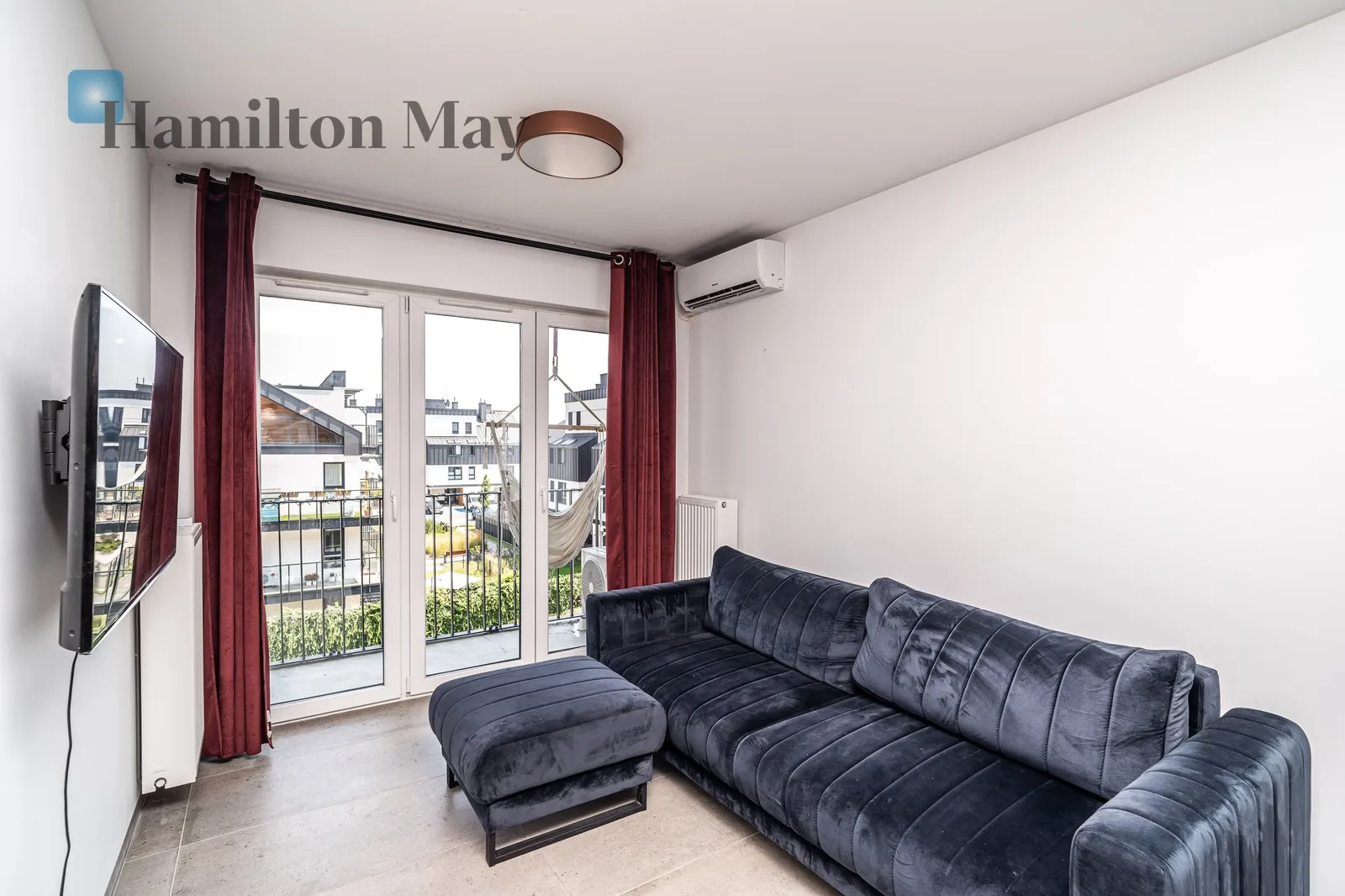 City: Kraków Street: Stawowa Region: Prądnik Biały Distance to centre: 5.36 km Level: 2 Price: 3300 PLN Bedrooms: 1 Bathrooms: 1 - slider