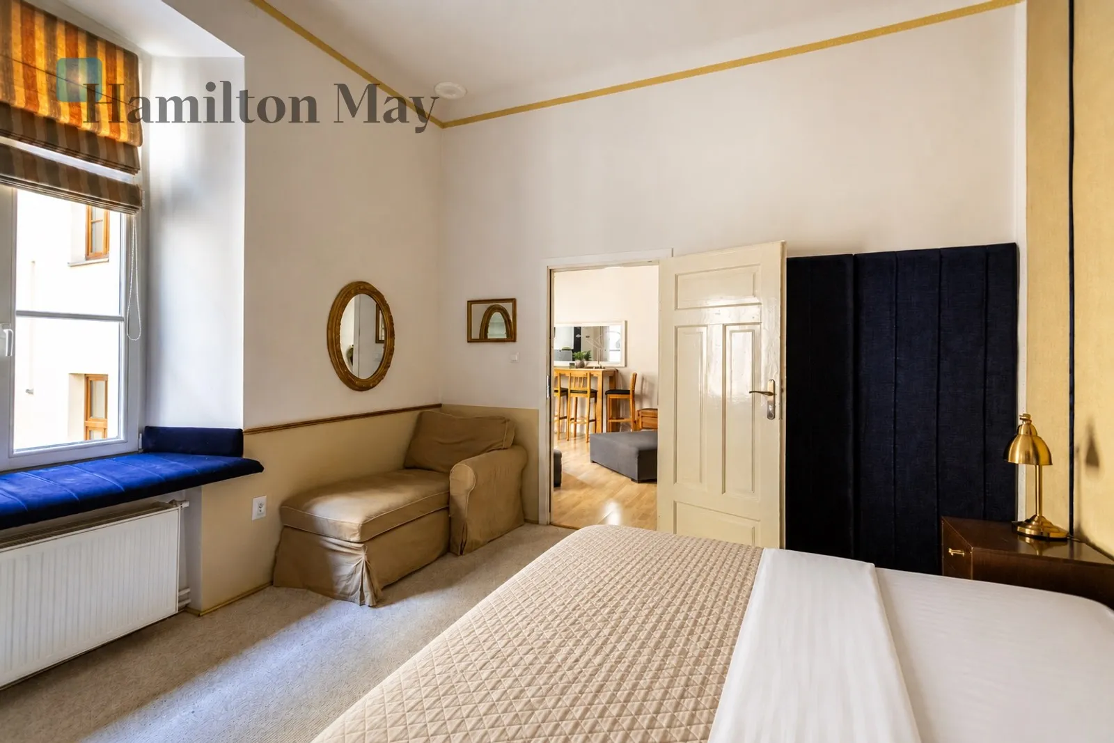 3-room apartment for rent in a tenement house near Hala Koszyki - slider